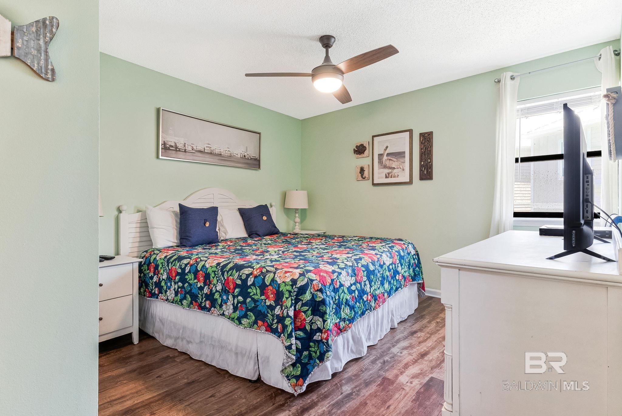 952 WEST BEACH Boulevard 214