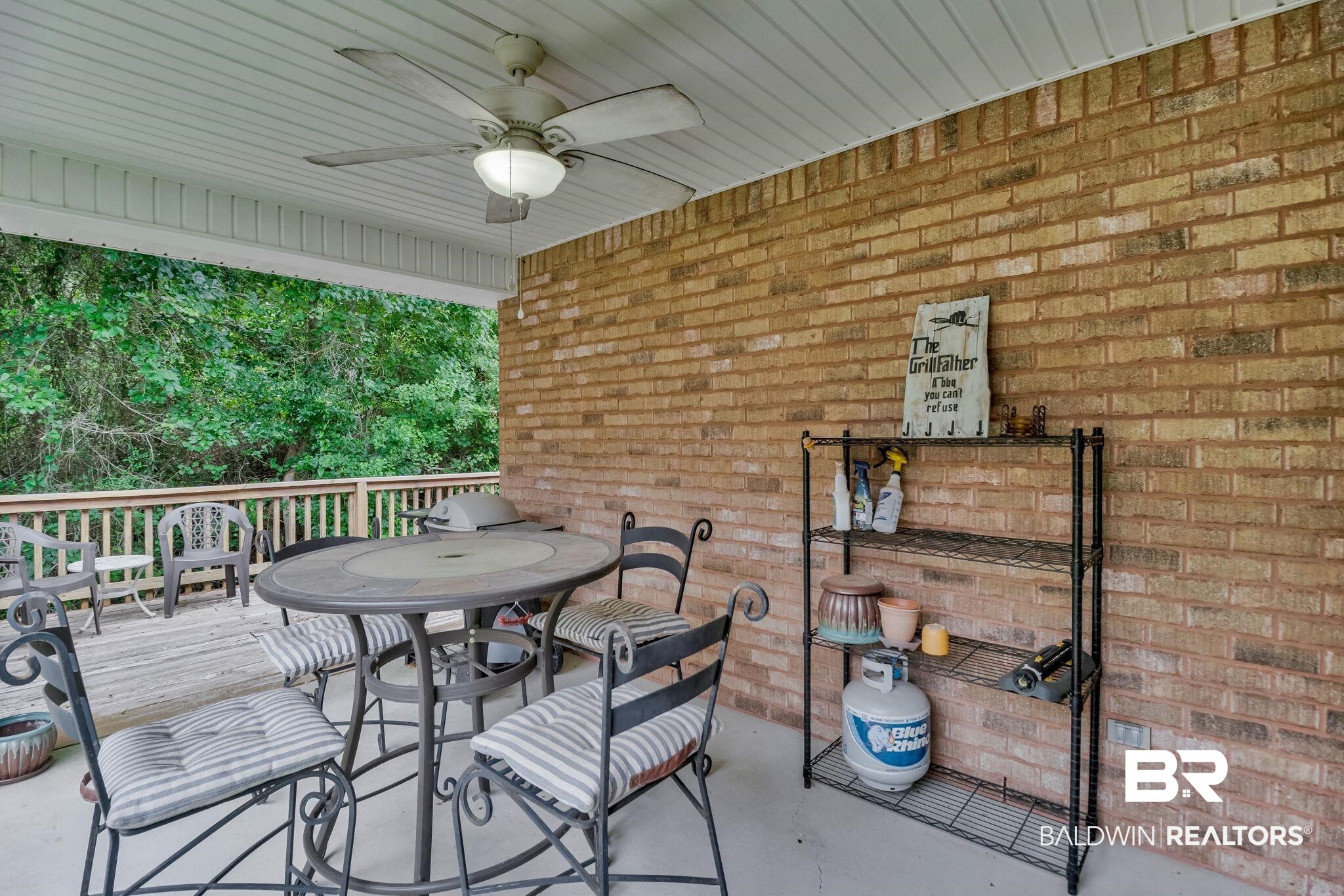 670 Mozingo Lane