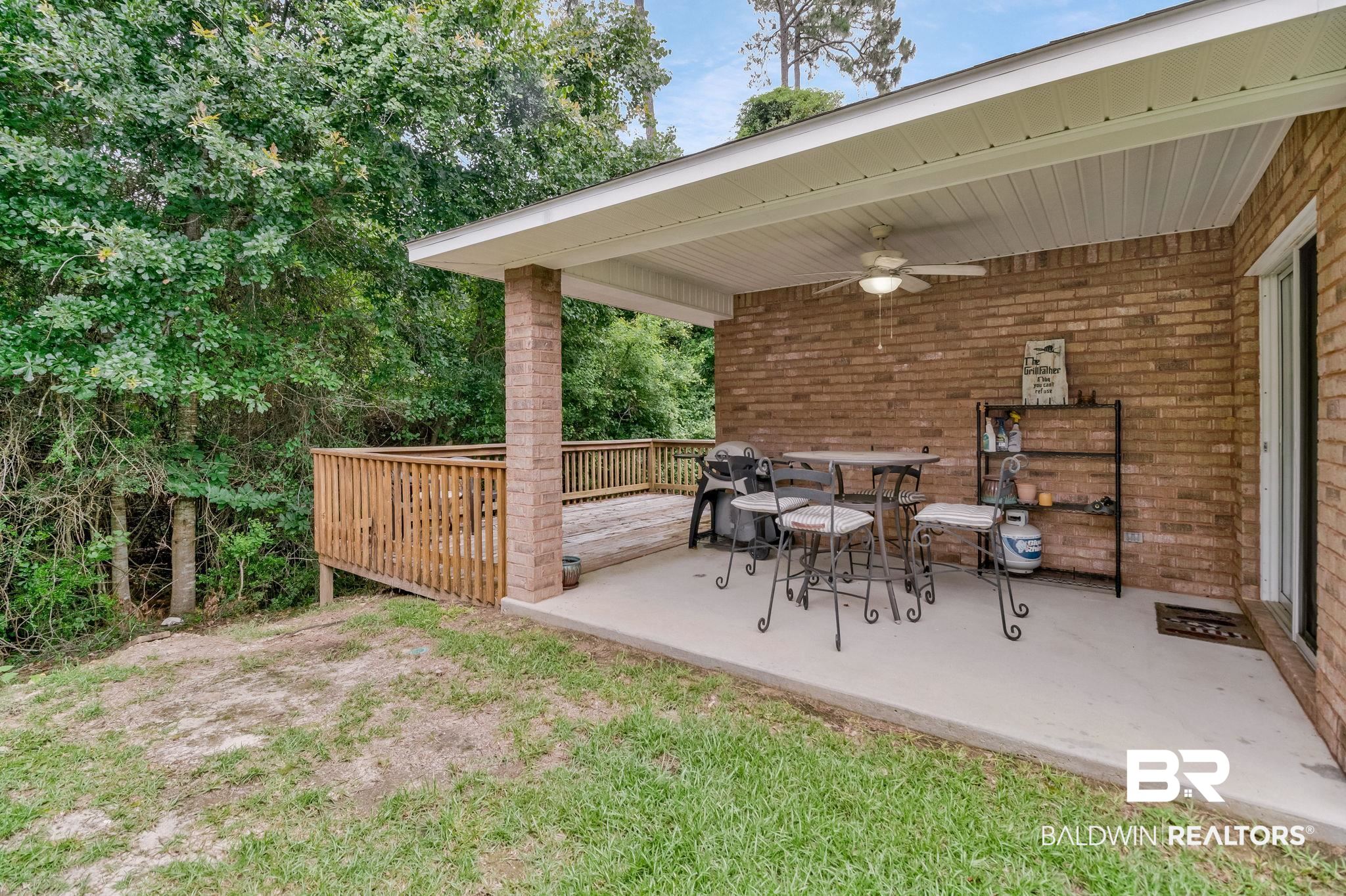 670 Mozingo Lane