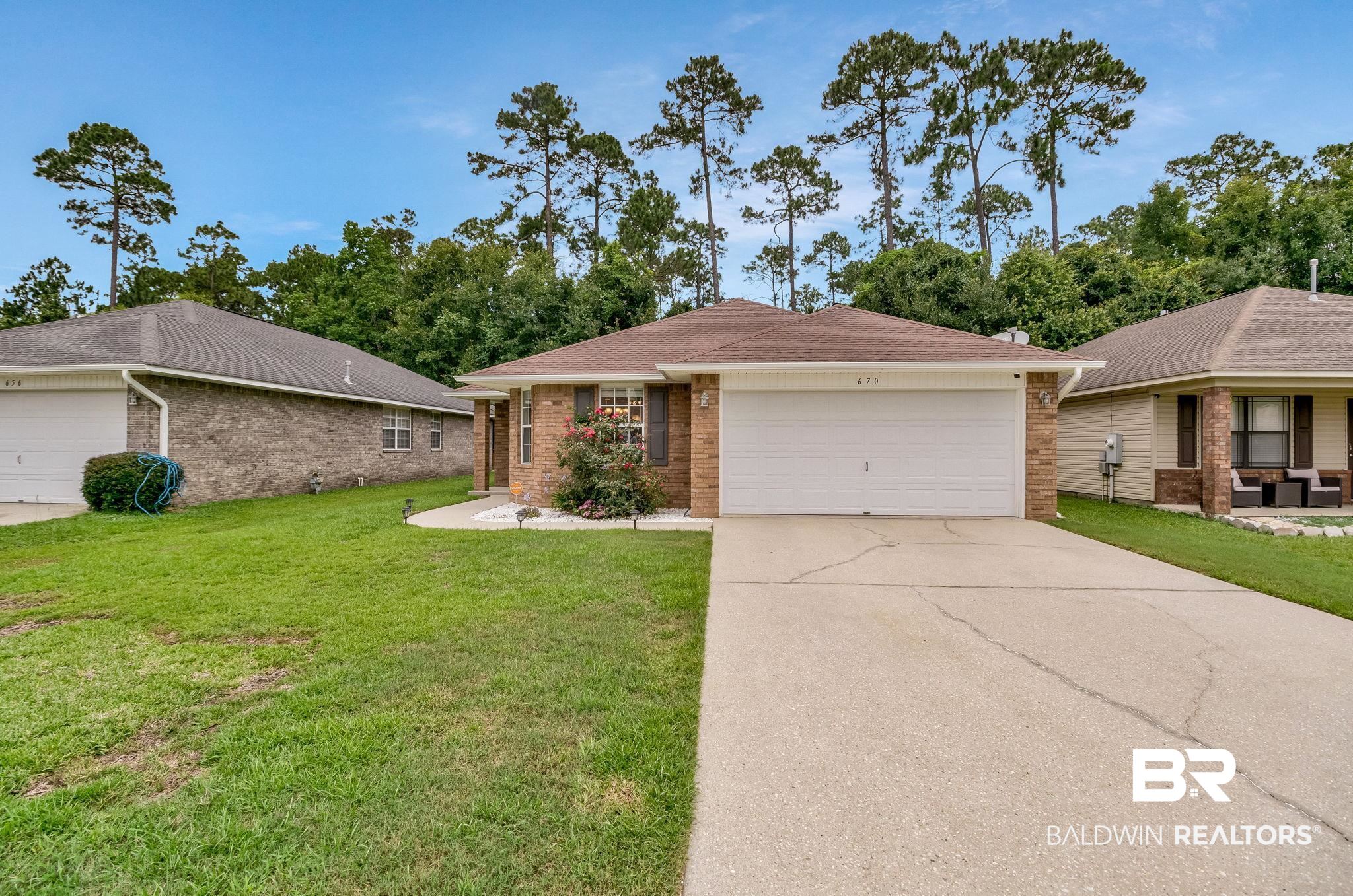 670 Mozingo Lane