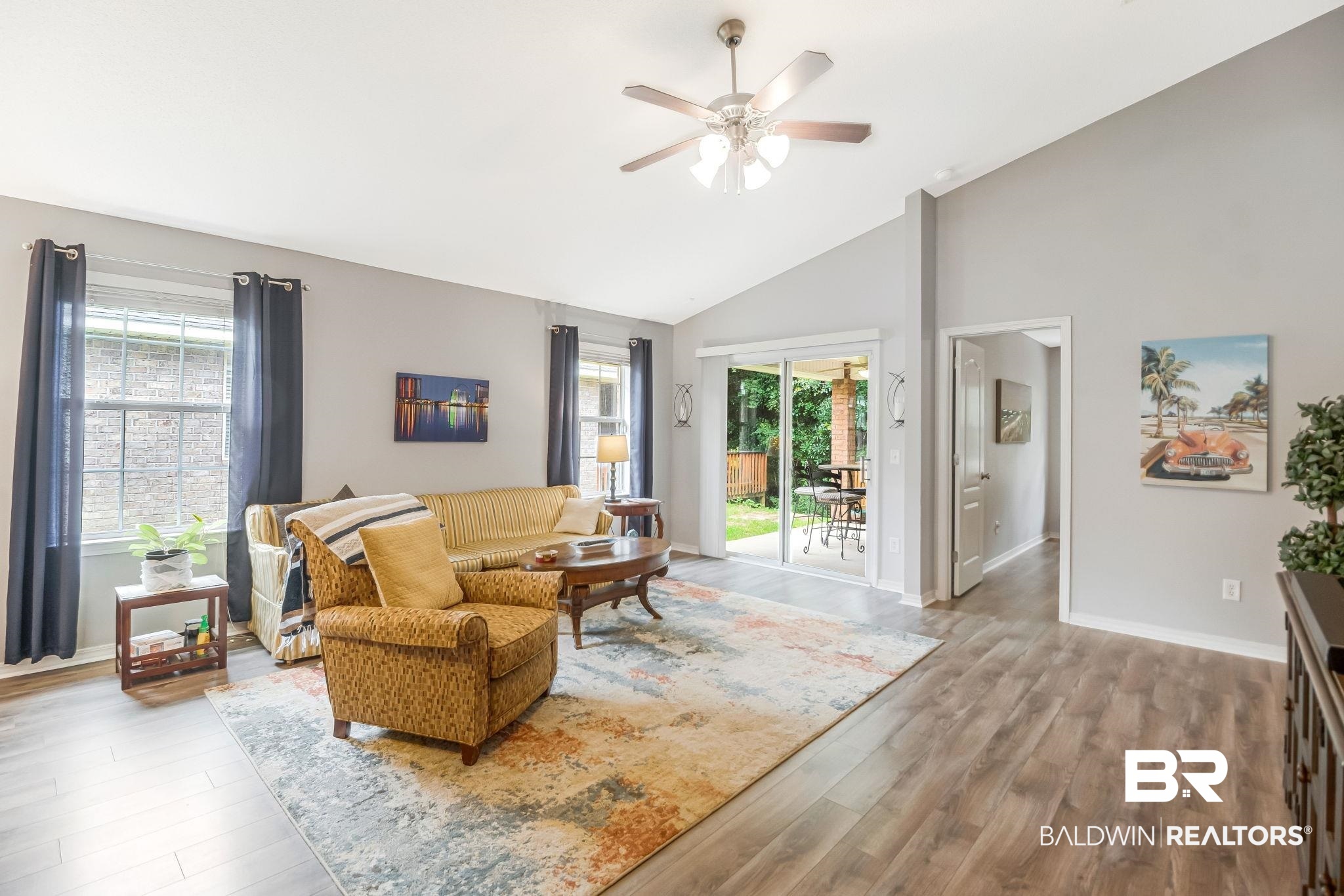 670 Mozingo Lane