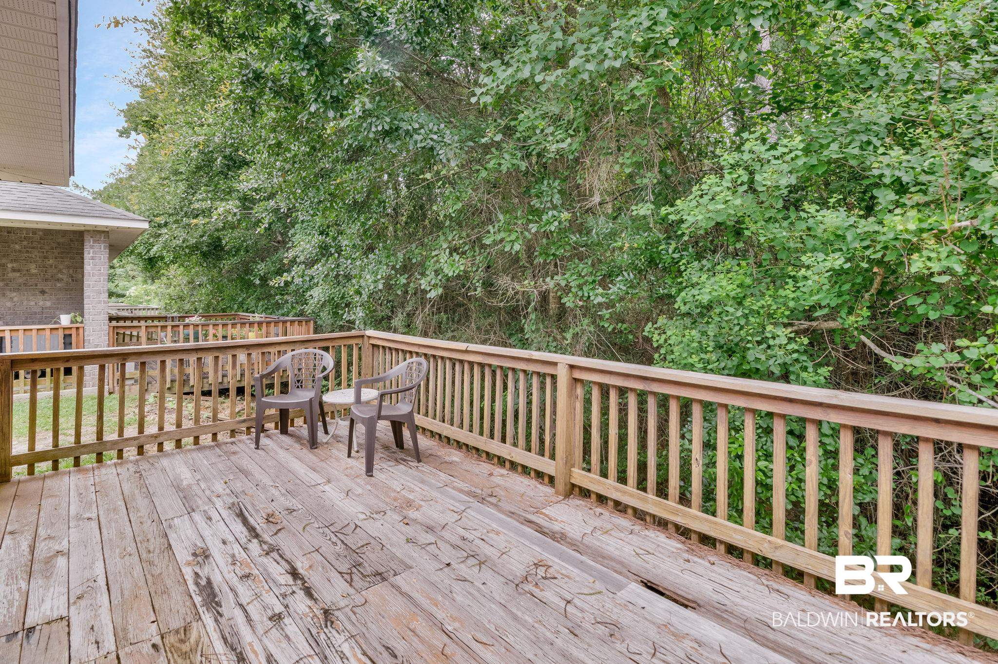 670 Mozingo Lane