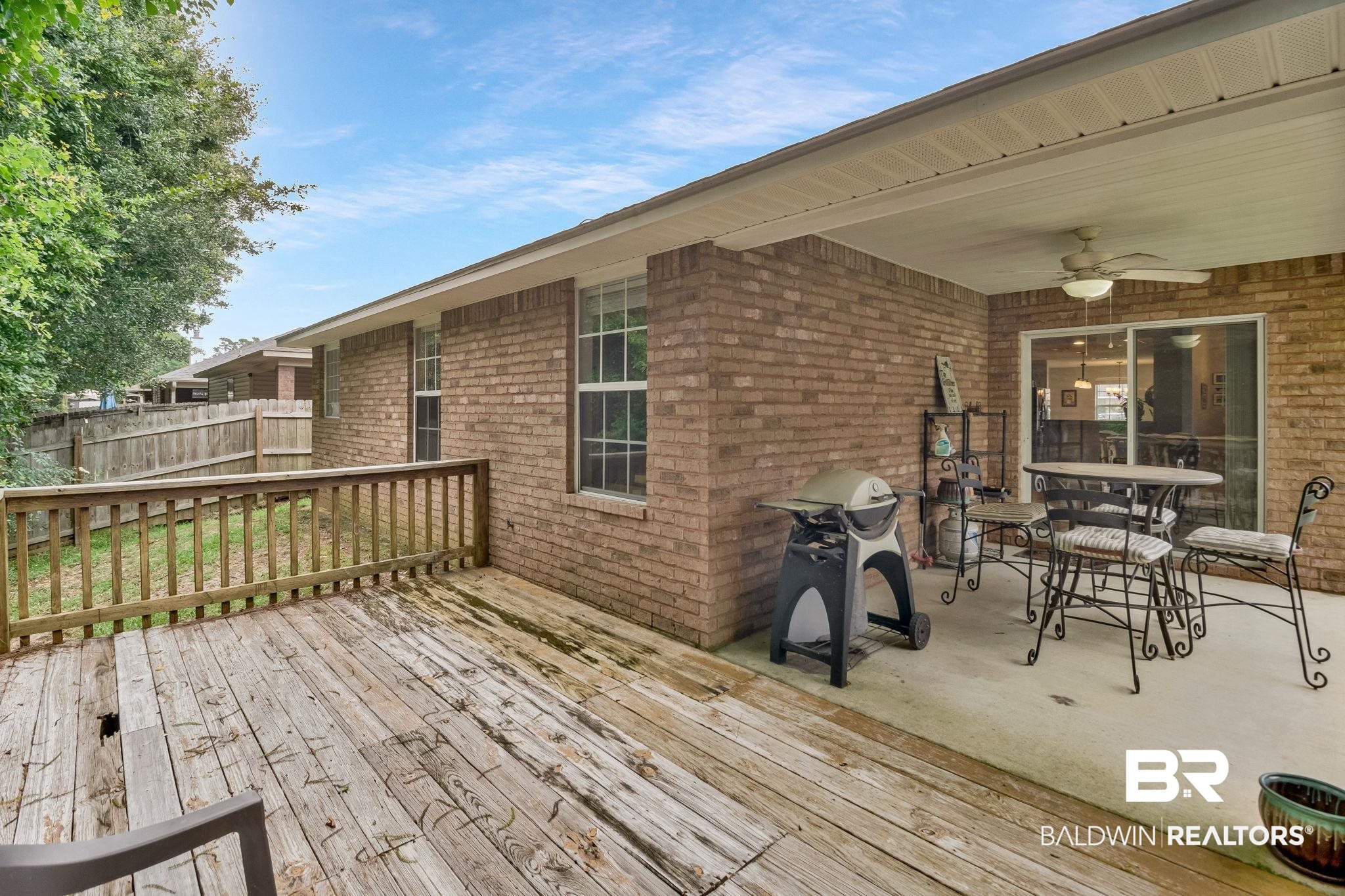 670 Mozingo Lane