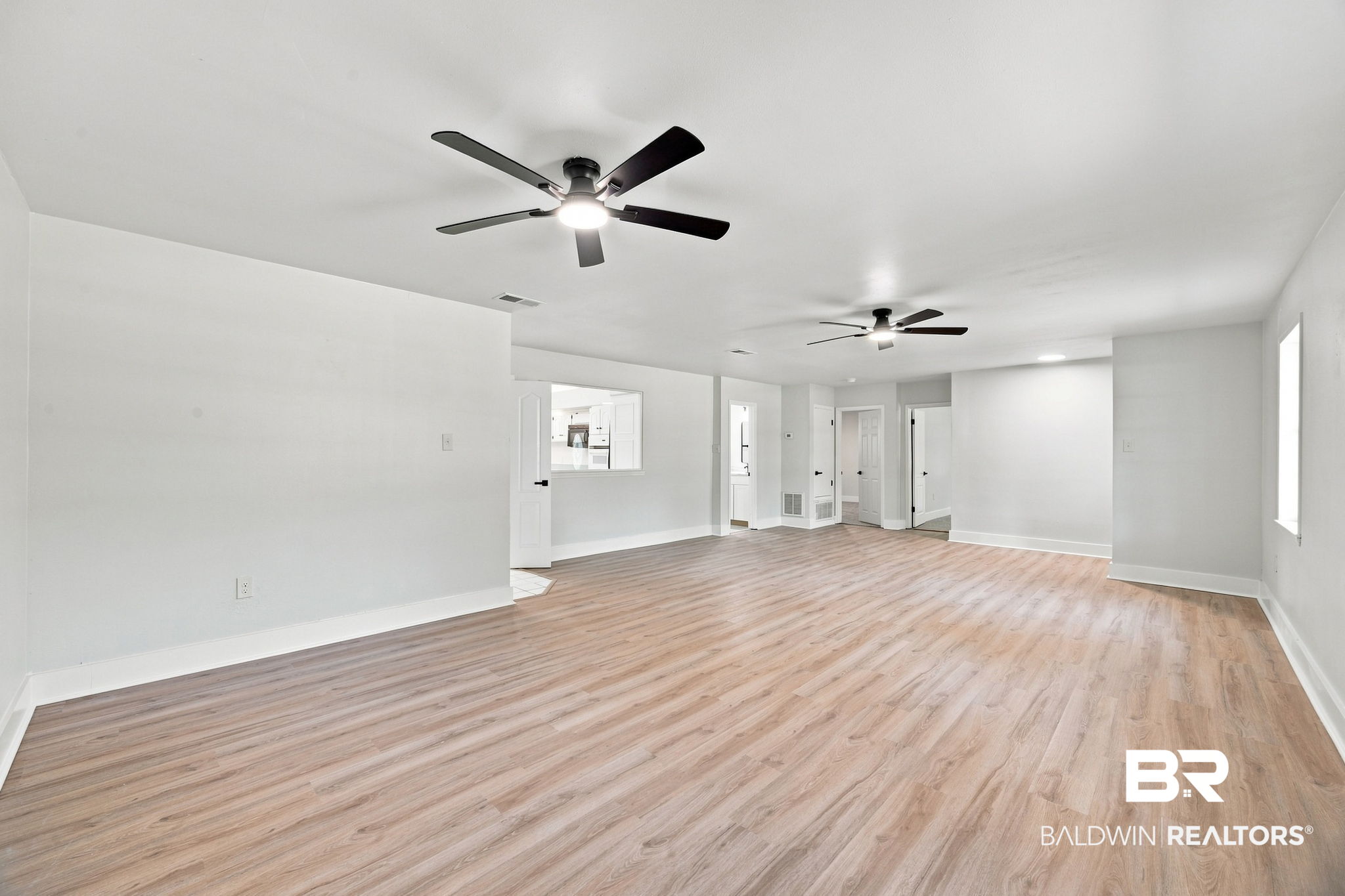 9092 Woodland Drive