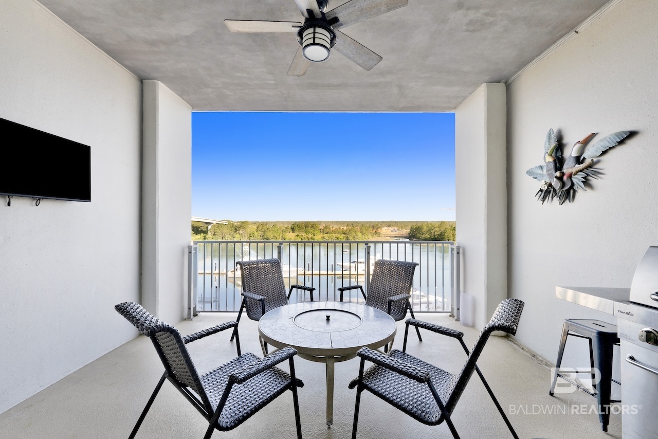 4851 Wharf Parkway APT 515