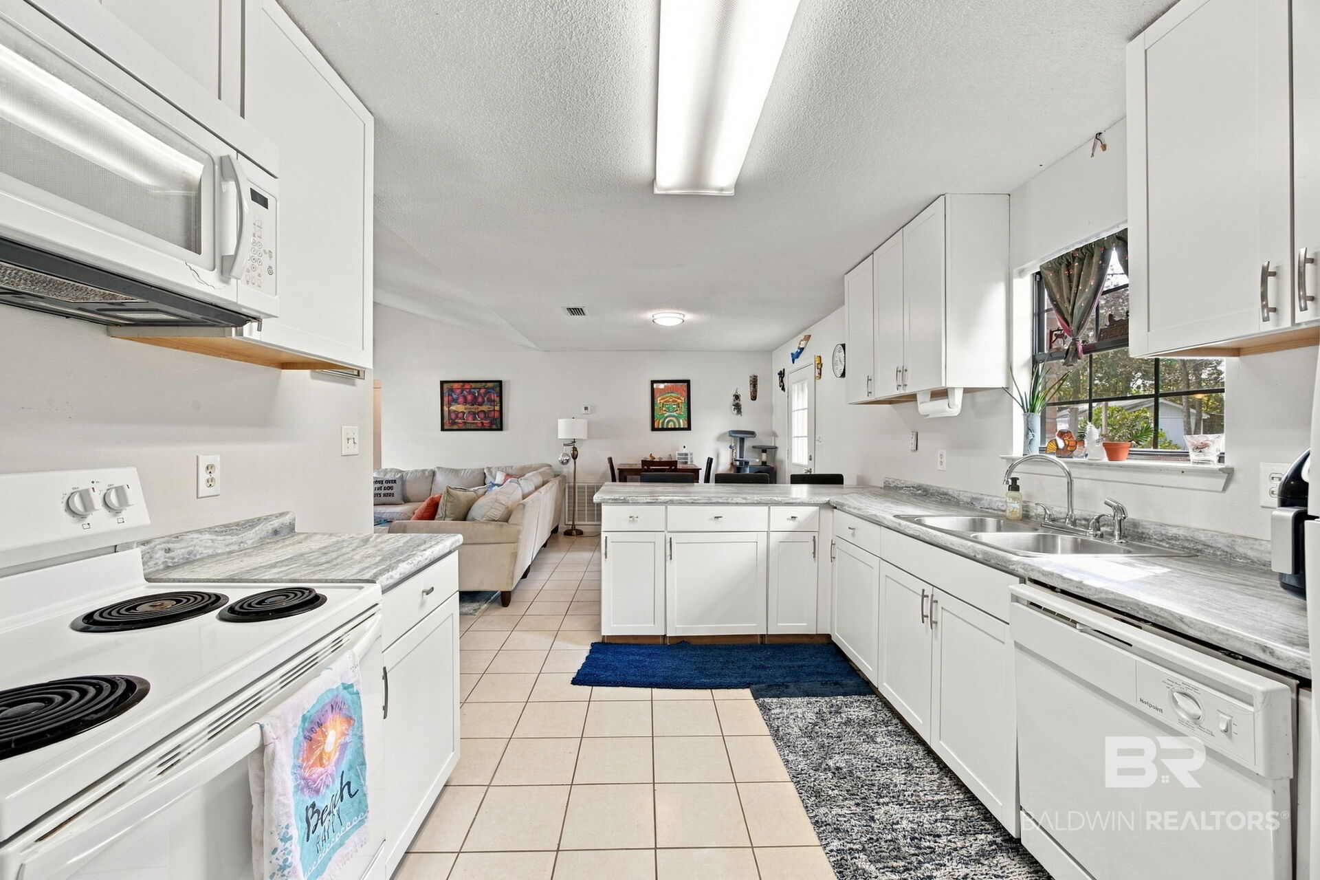 24778 Wolf Bay Ter