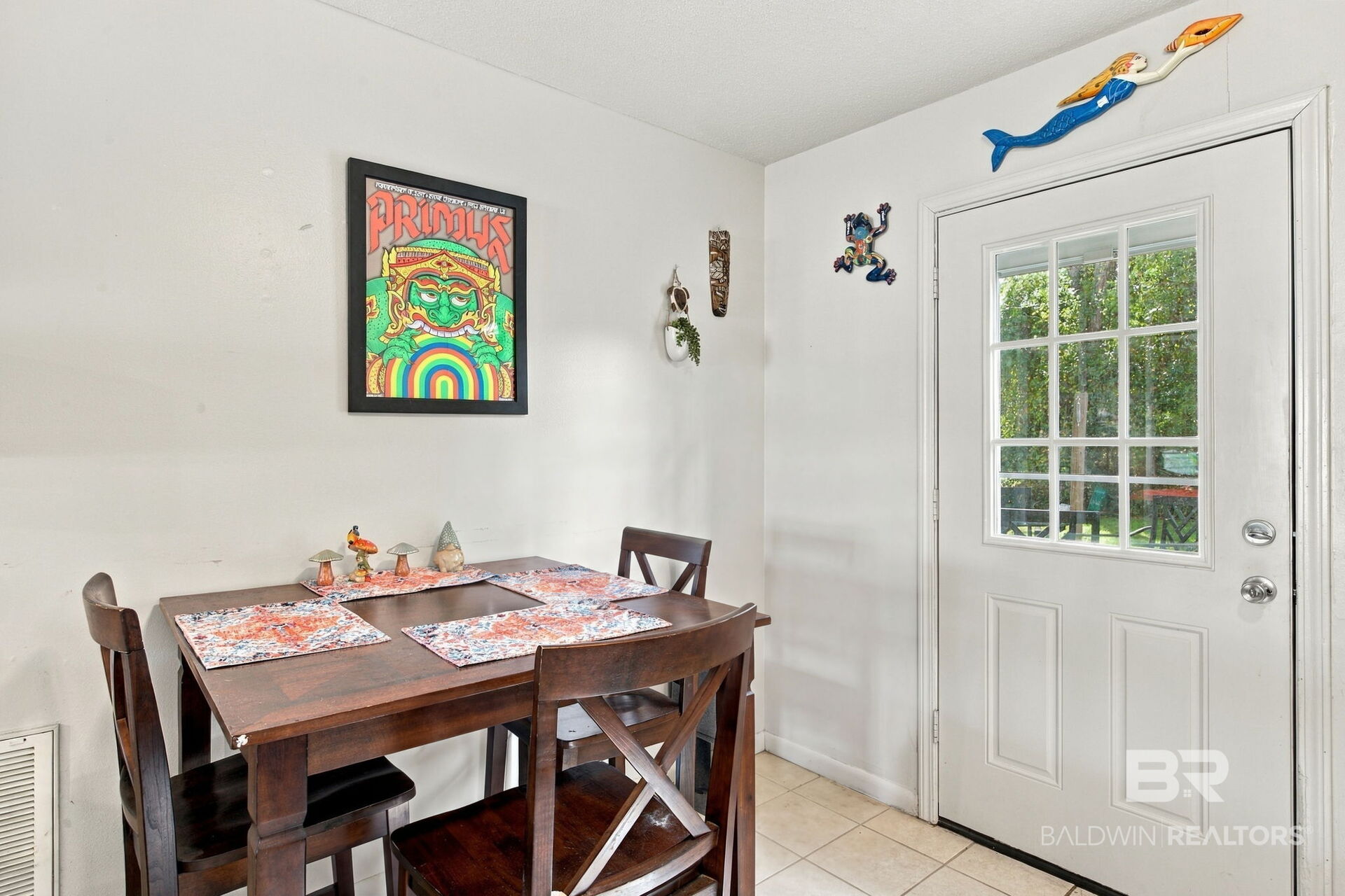 24778 Wolf Bay Ter
