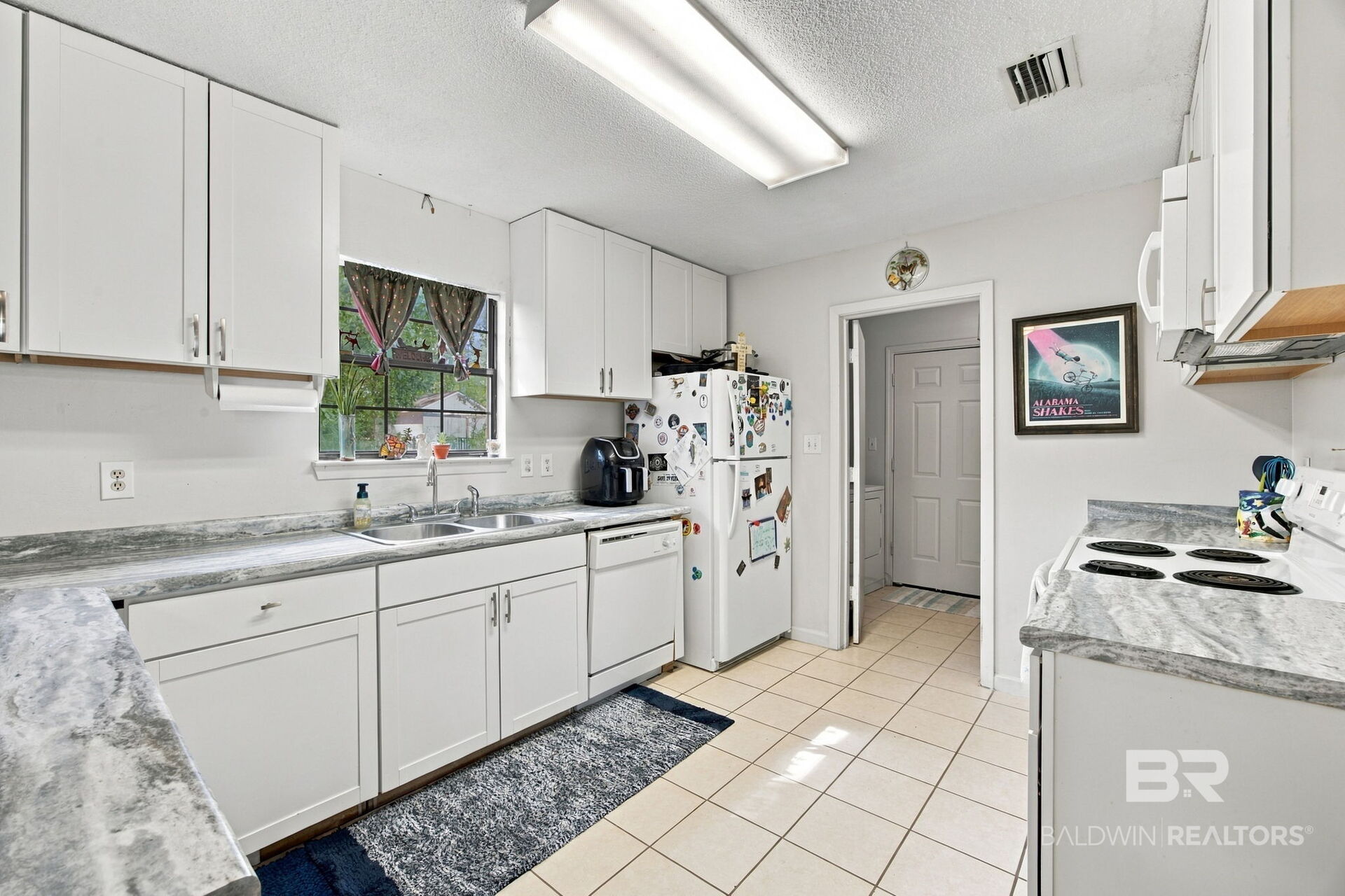 24778 Wolf Bay Ter