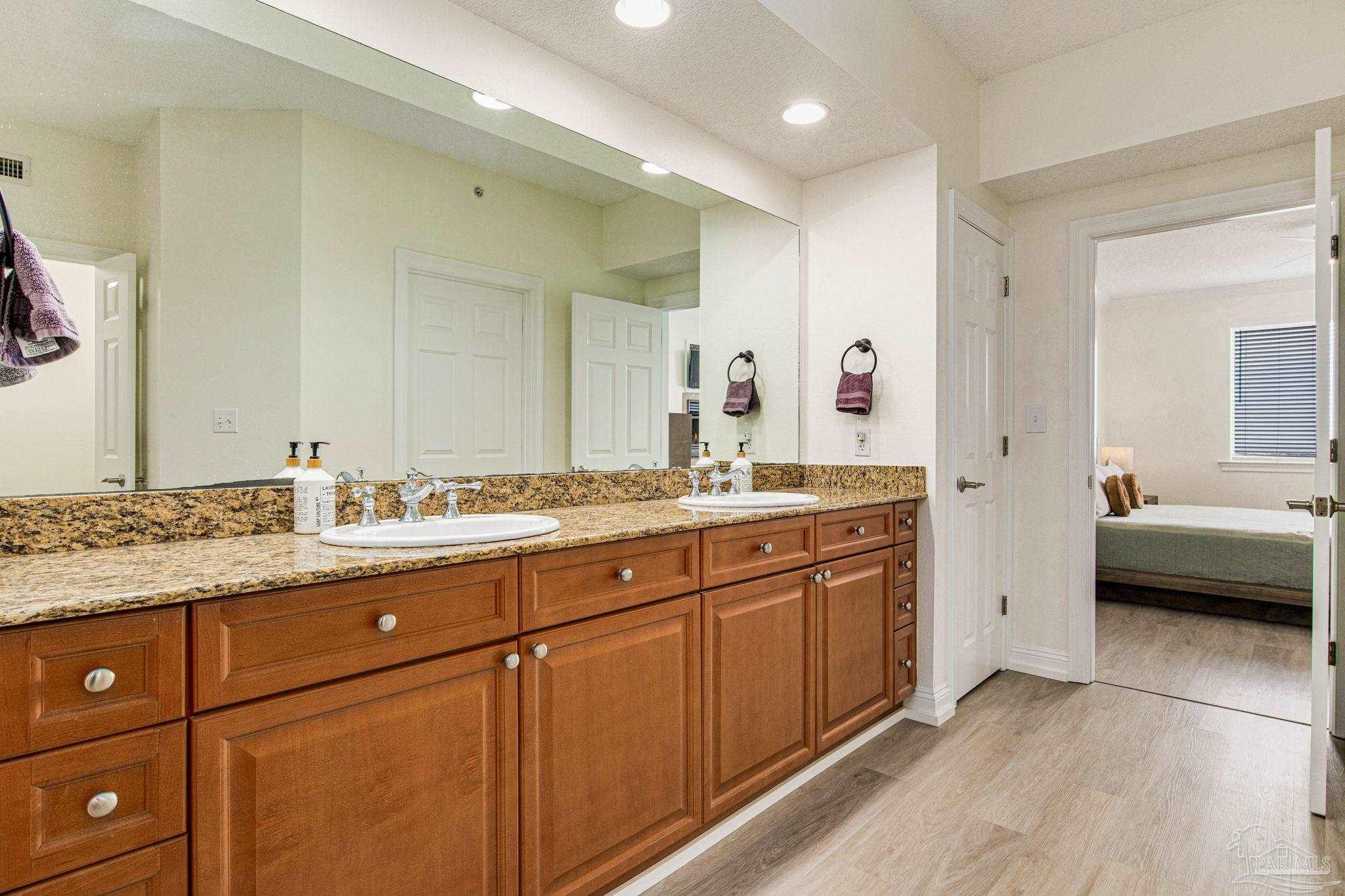 10335 Gulf Beach Hwy # 706