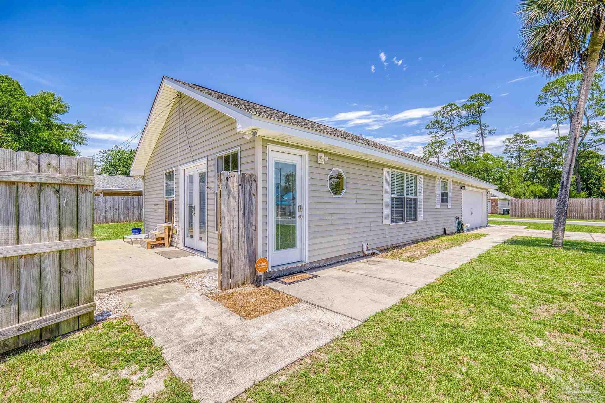 721 Landing Ln
