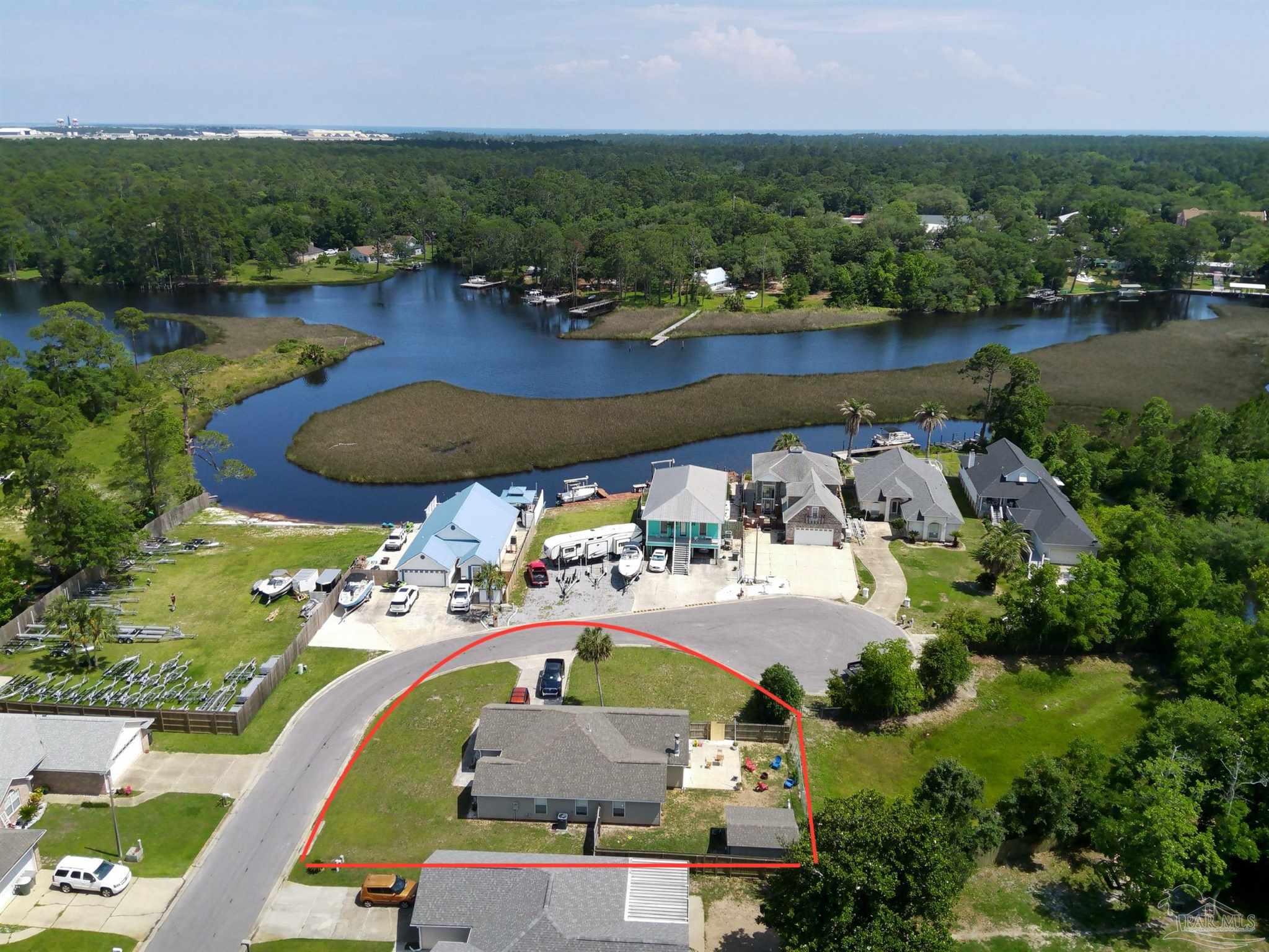 721 Landing Ln