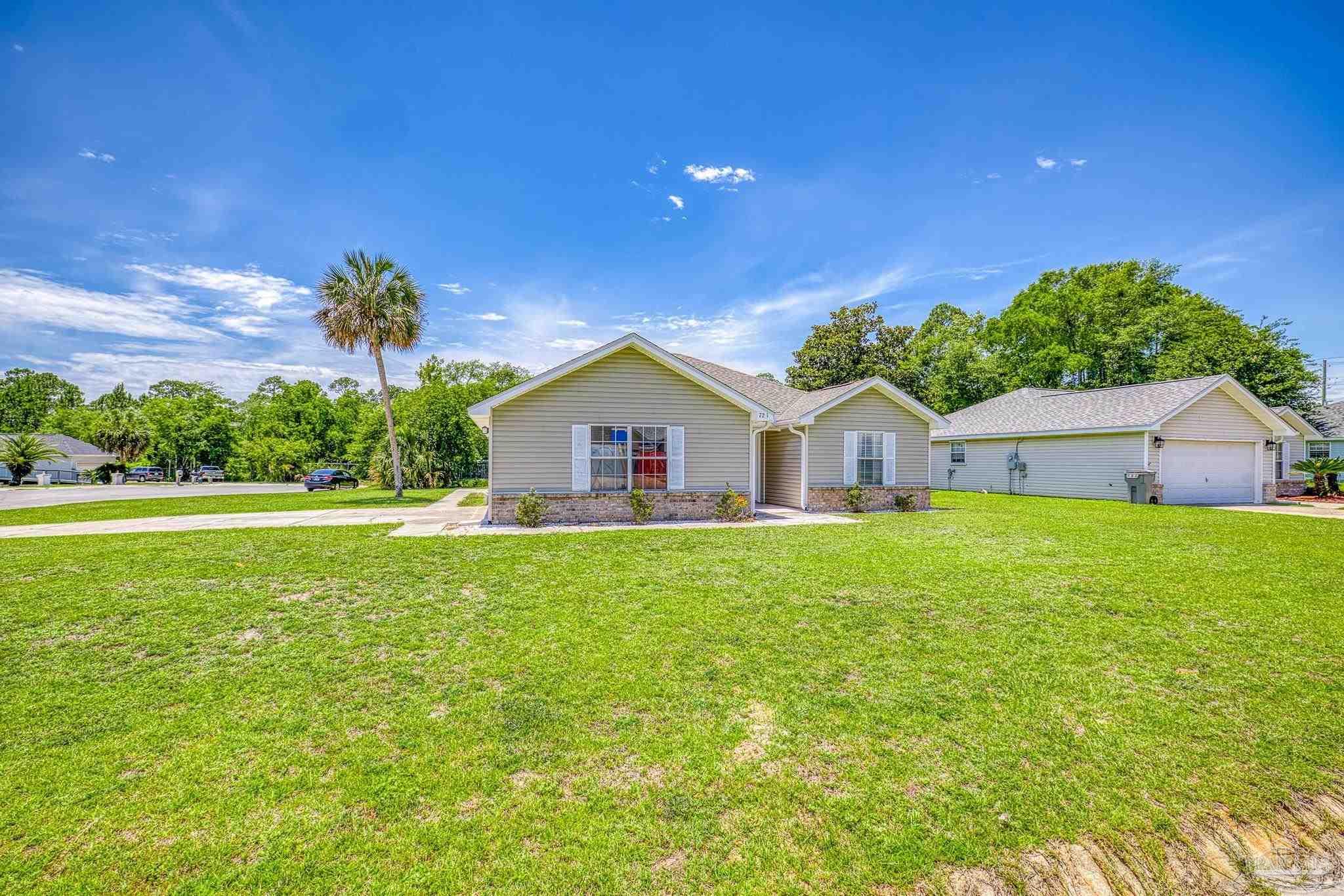 721 Landing Ln