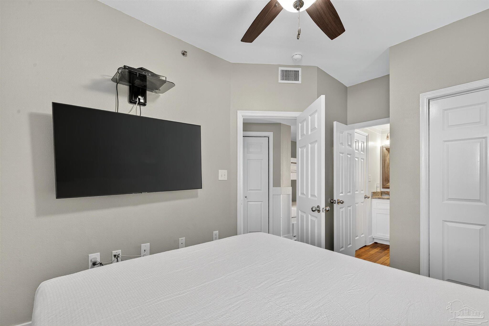 26750 Perdido Beach Blvd # 206