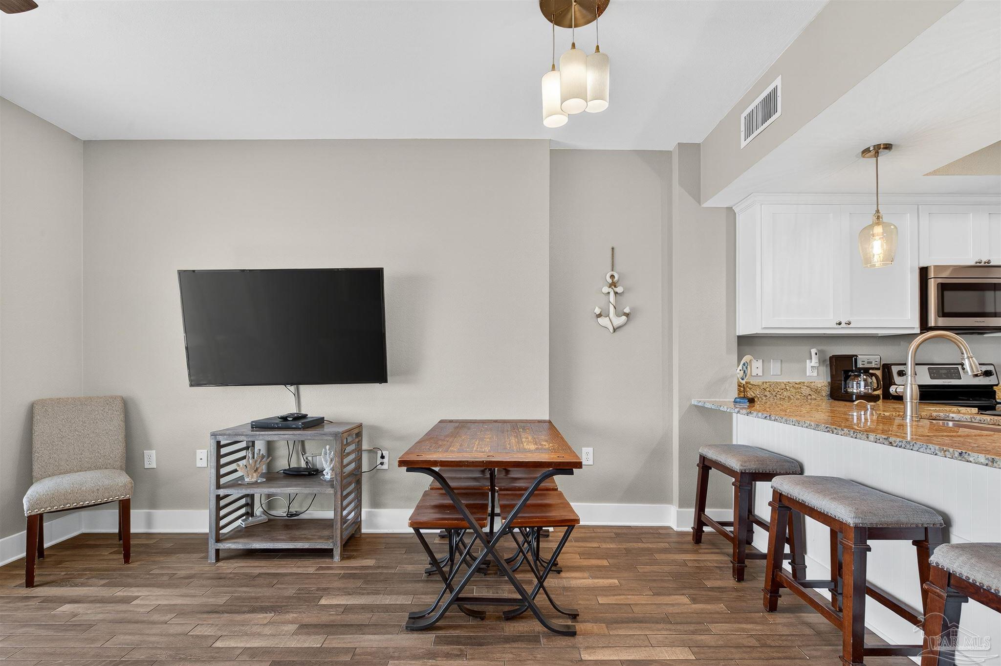 26750 Perdido Beach Blvd # 206