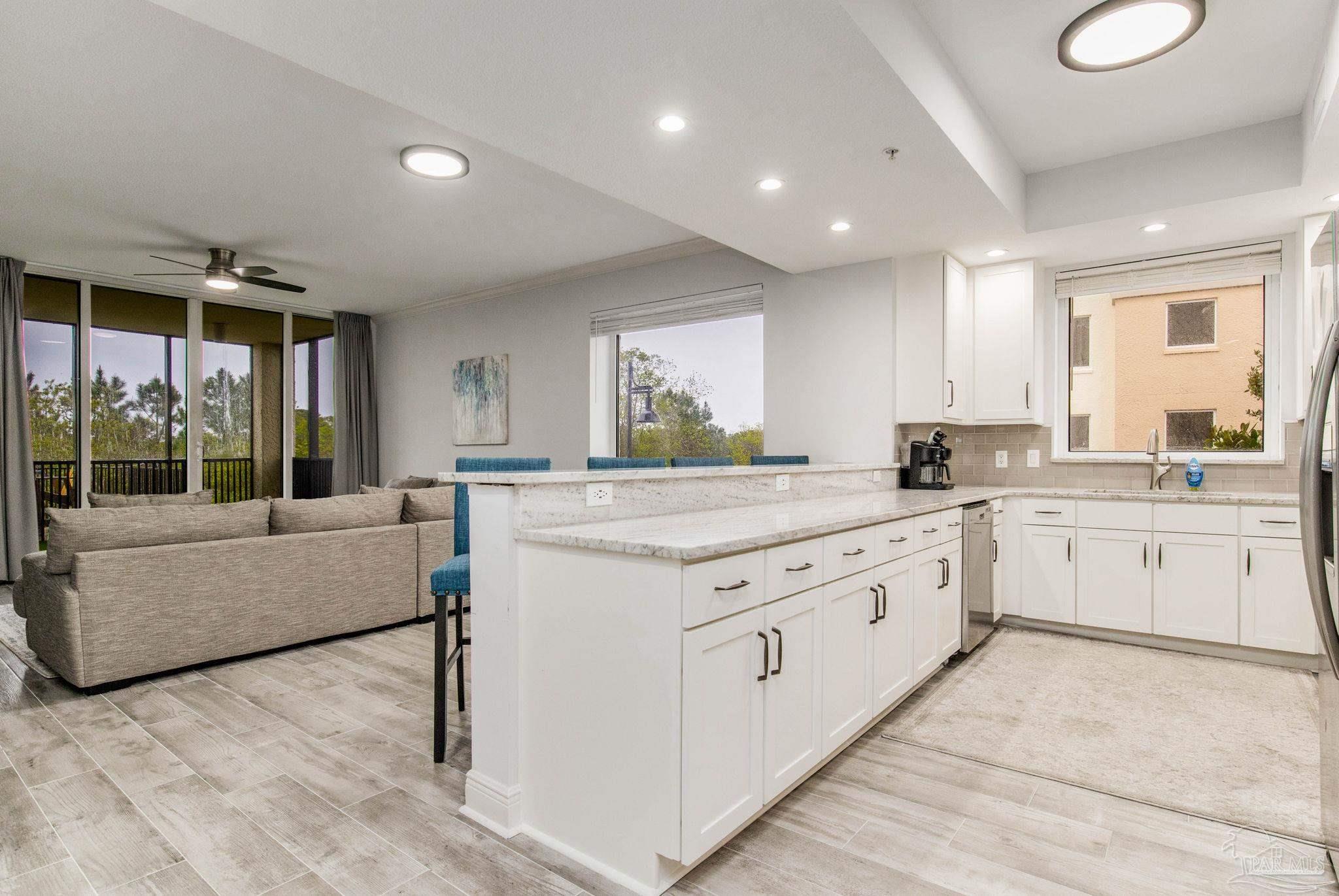 612 Lost Key Dr # 205B