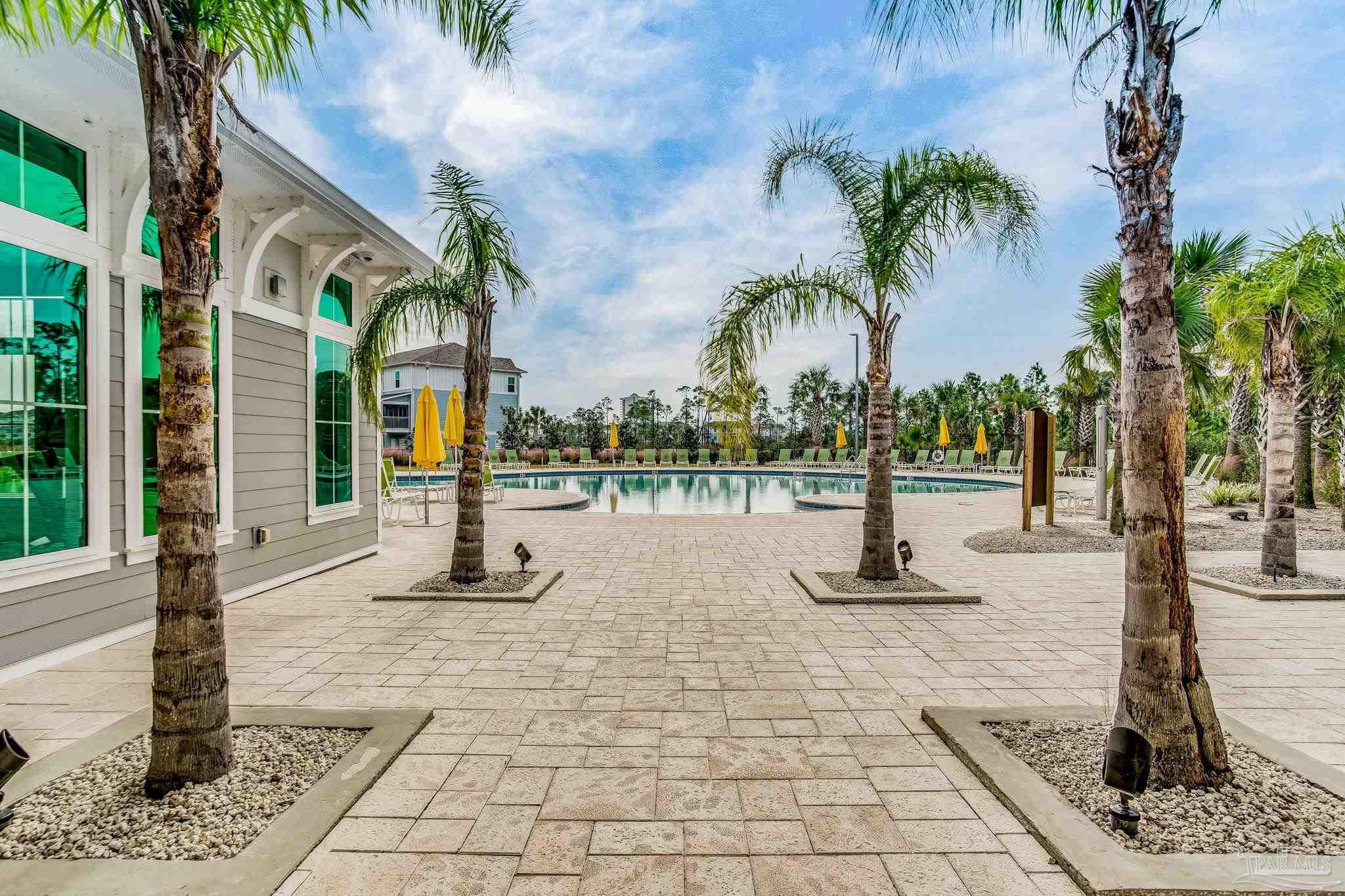 612 Lost Key Dr # 205B