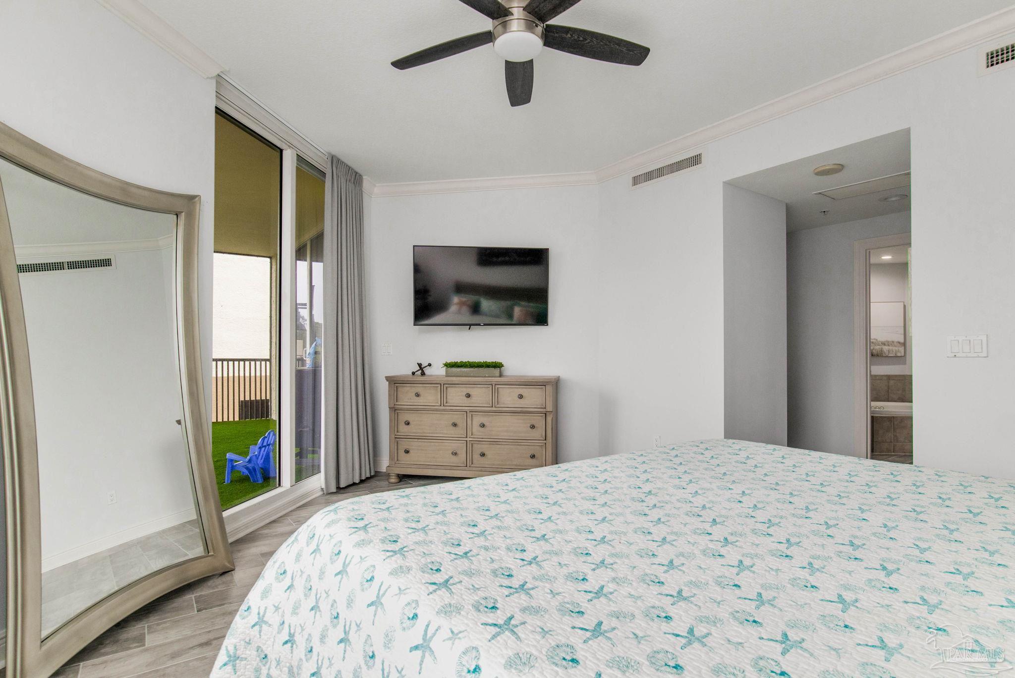 612 Lost Key Dr # 205B