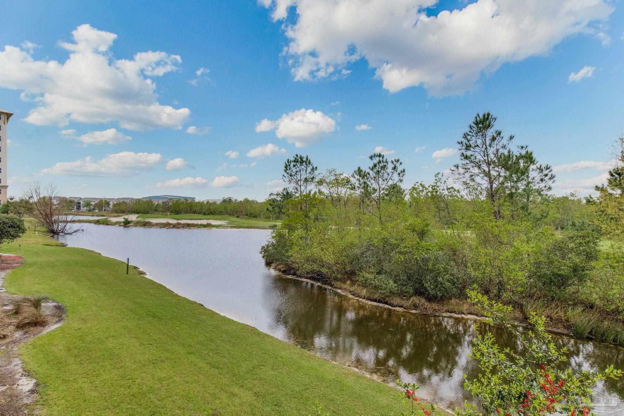 612 Lost Key Dr # 205B