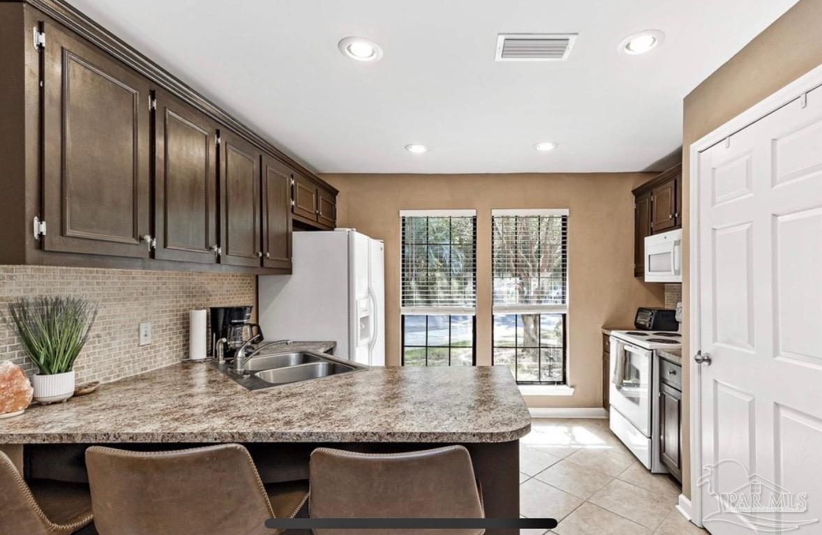 389 Clubhouse Dr Unit: U-5/HH3