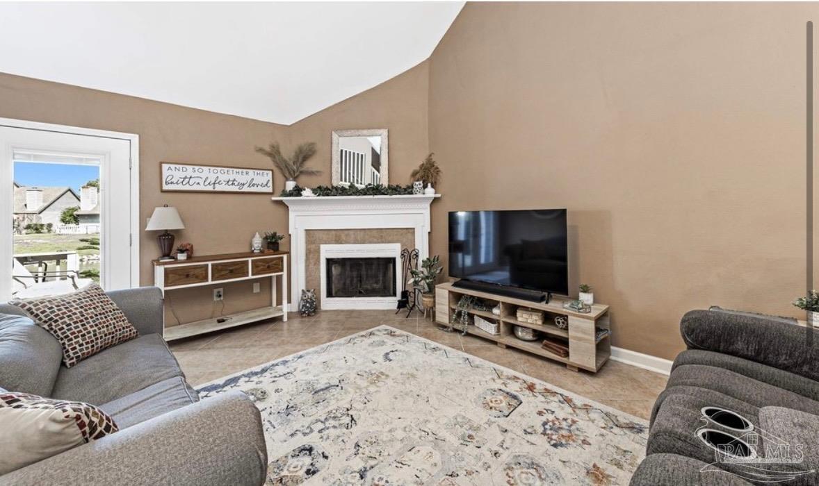 389 Clubhouse Dr Unit: U-5/HH3