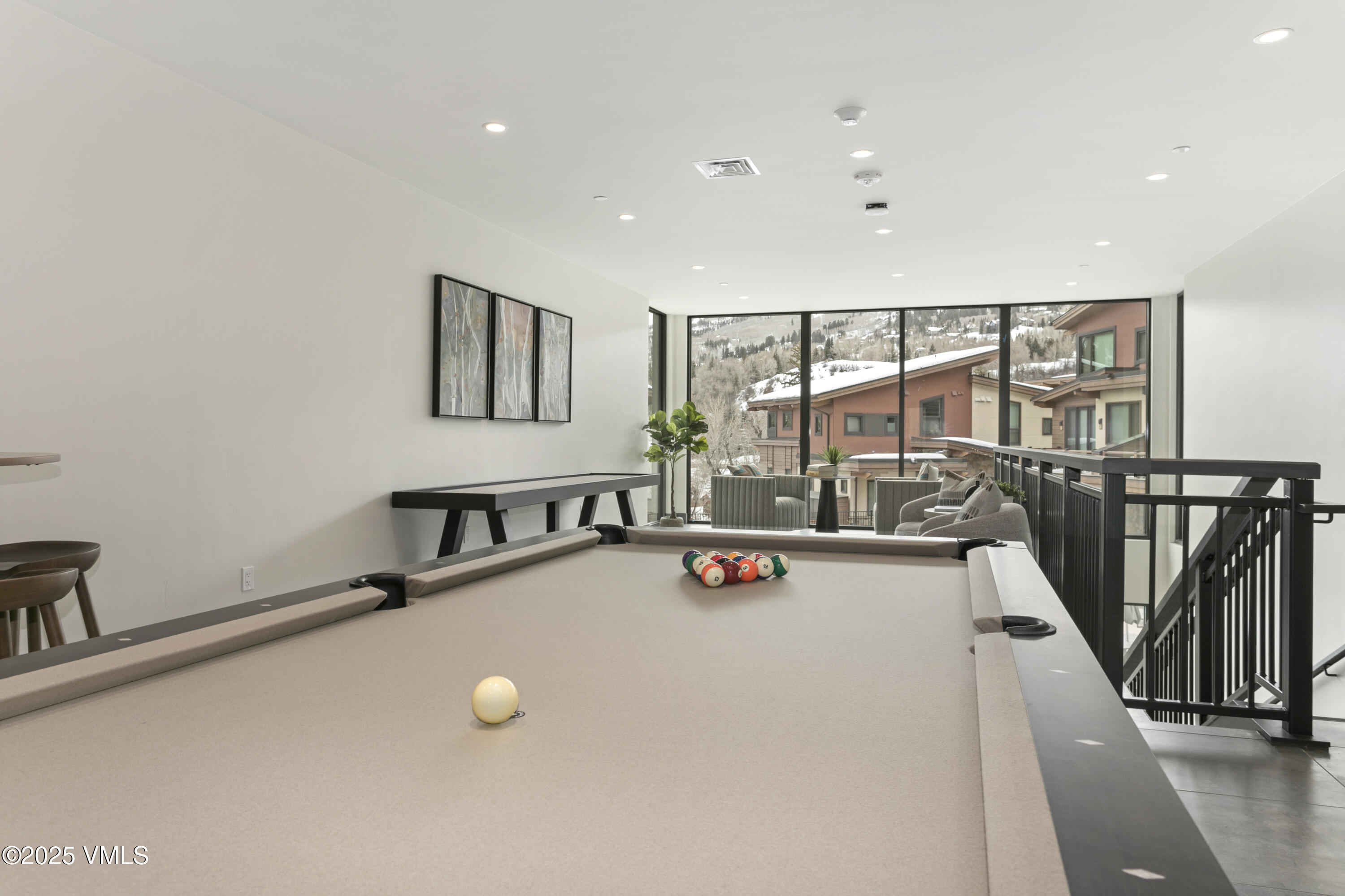 0042 Riverfront Lane, 304