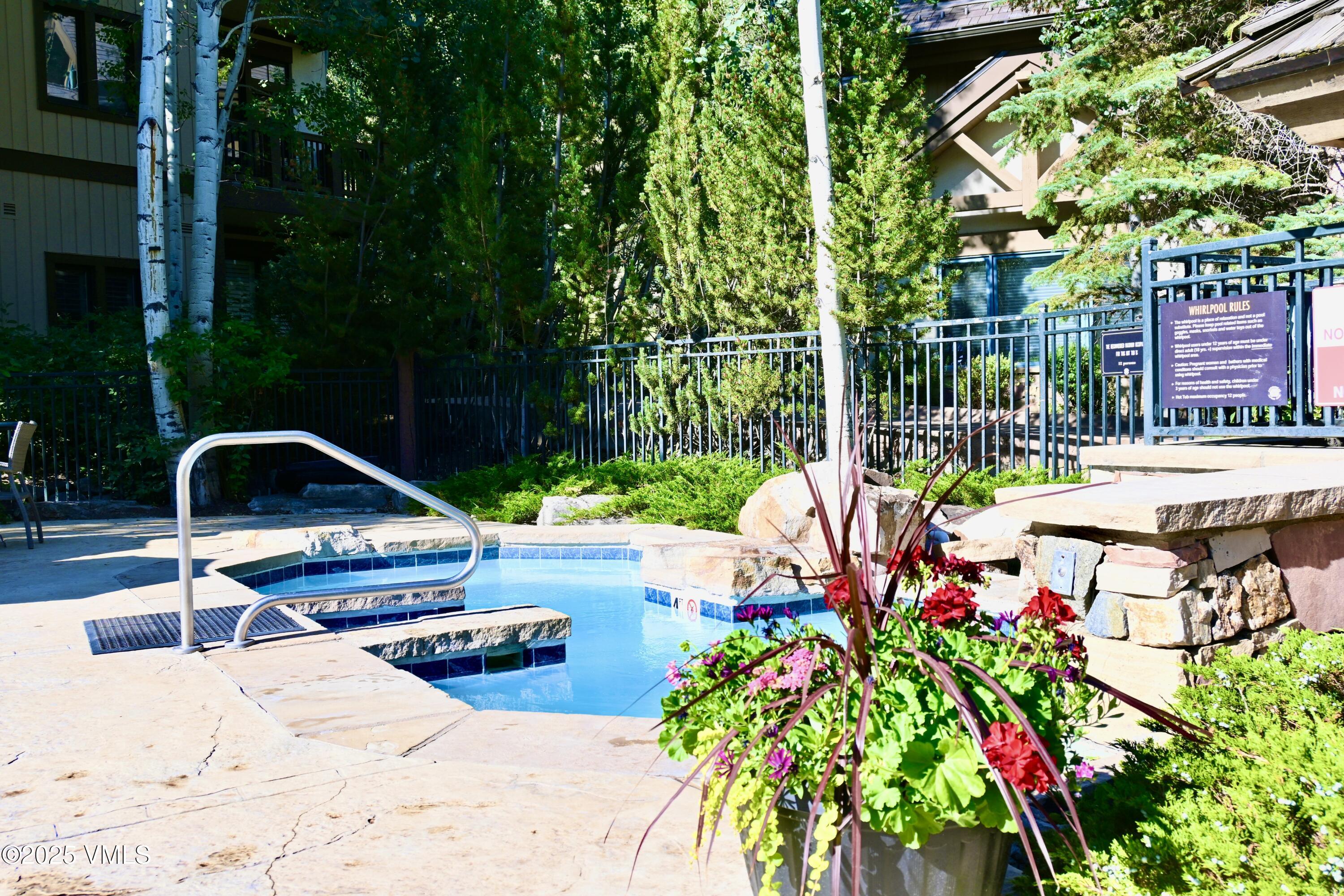 627 Sawatch Drive 205