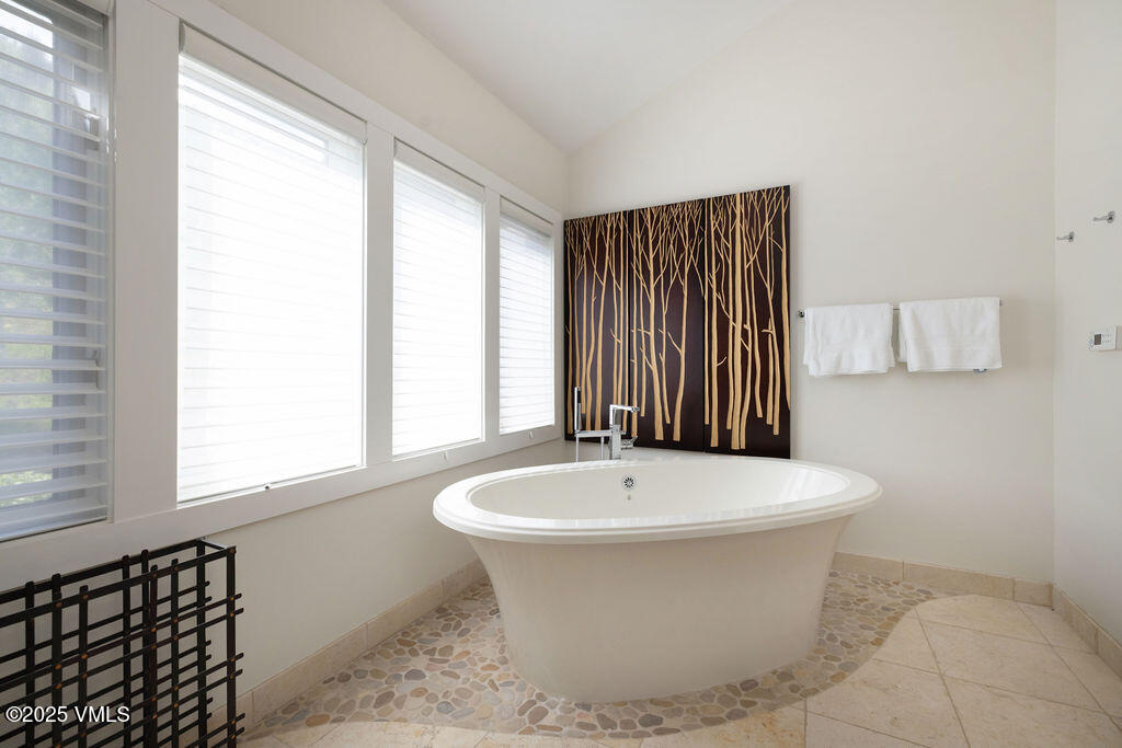 909 Eagle Drive, Eagle-Vail