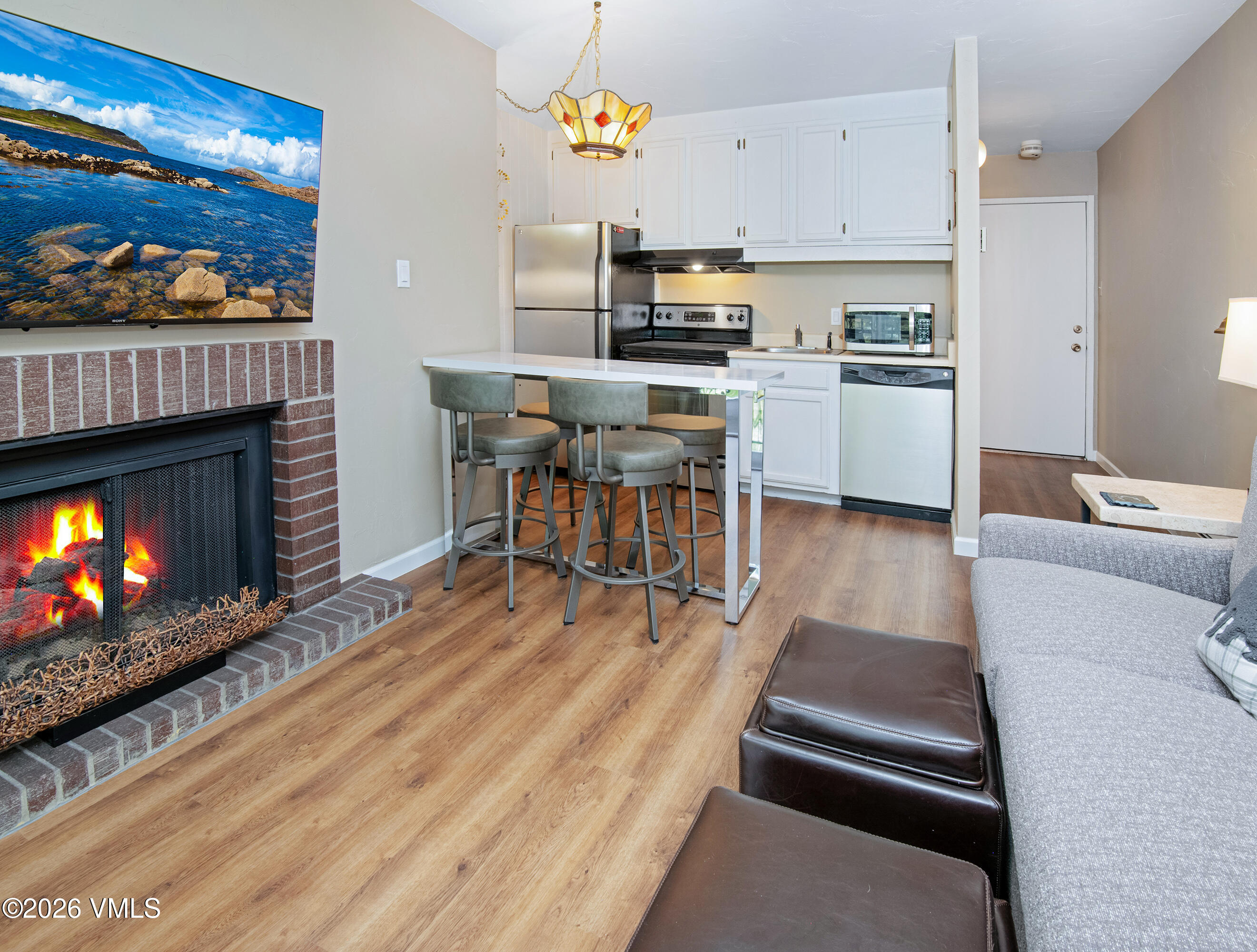 508 E Lionshead 208
