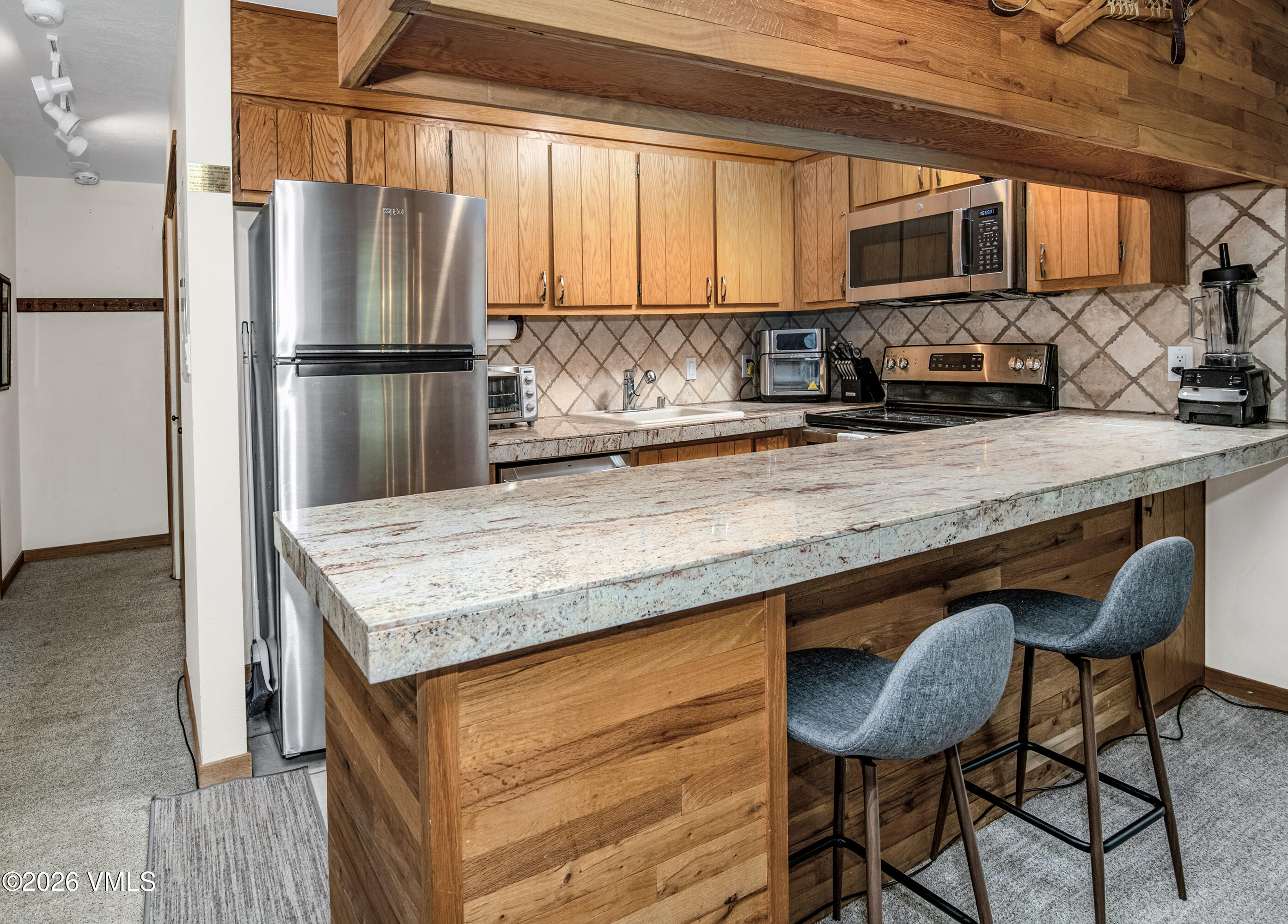 4690 Vail Racquet Club Unit: 12