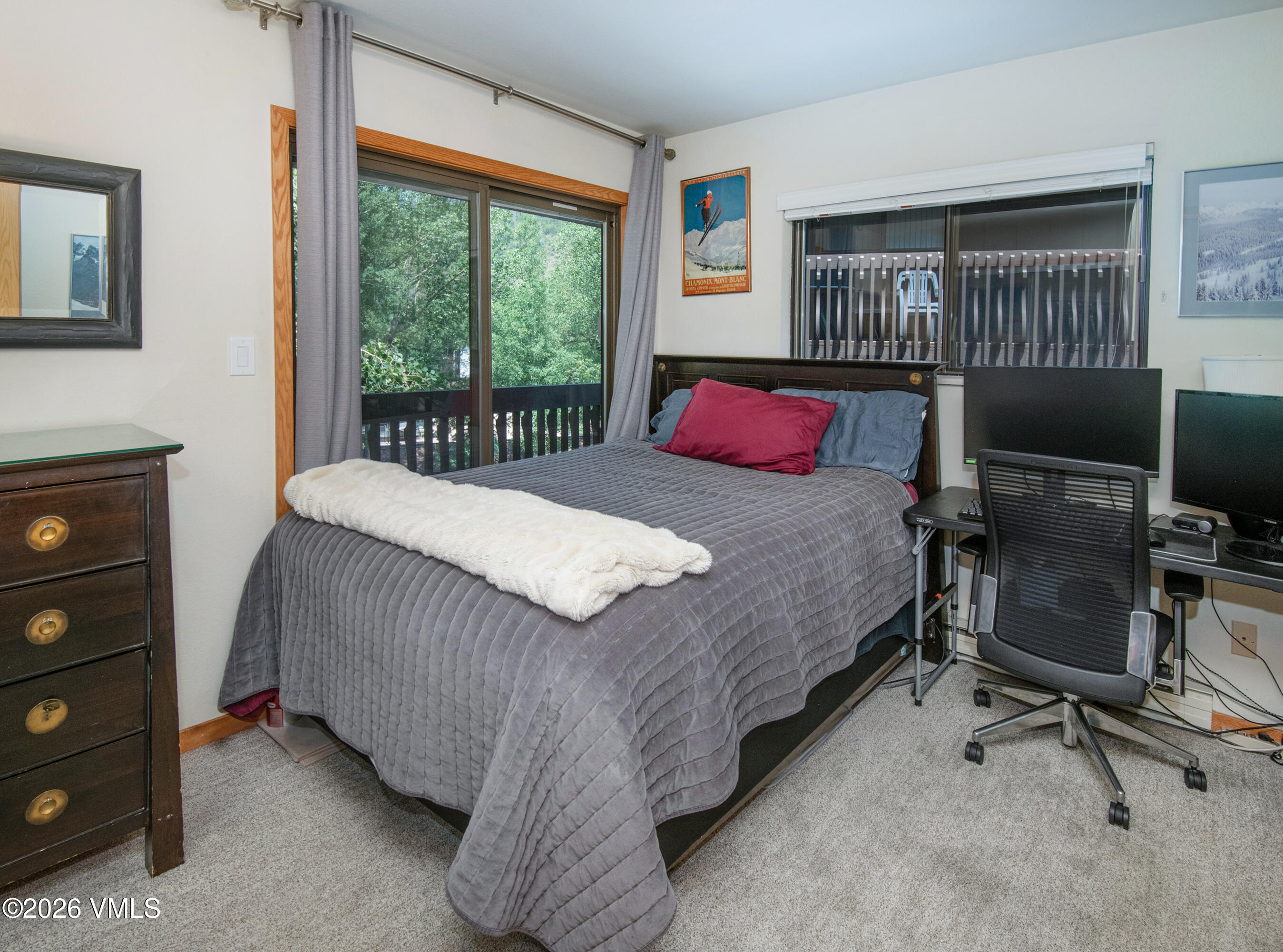 4690 Vail Racquet Club Unit: 12