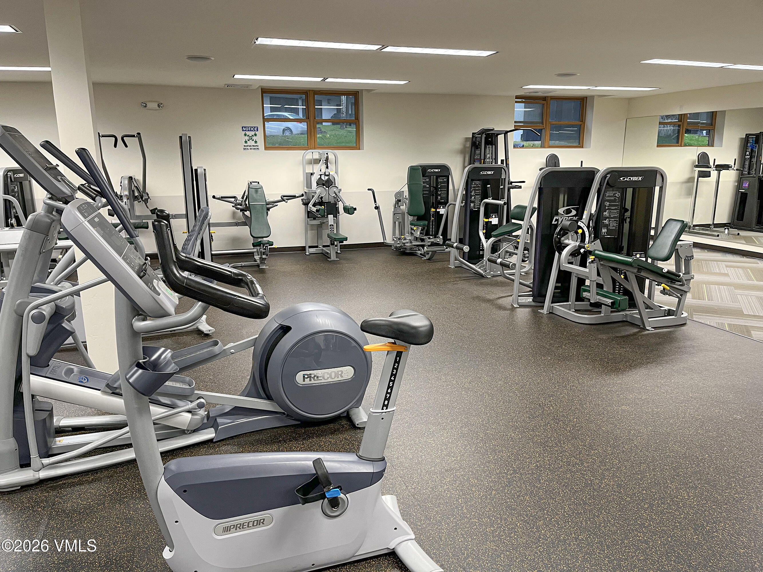 4690 Vail Racquet Club Unit: 12