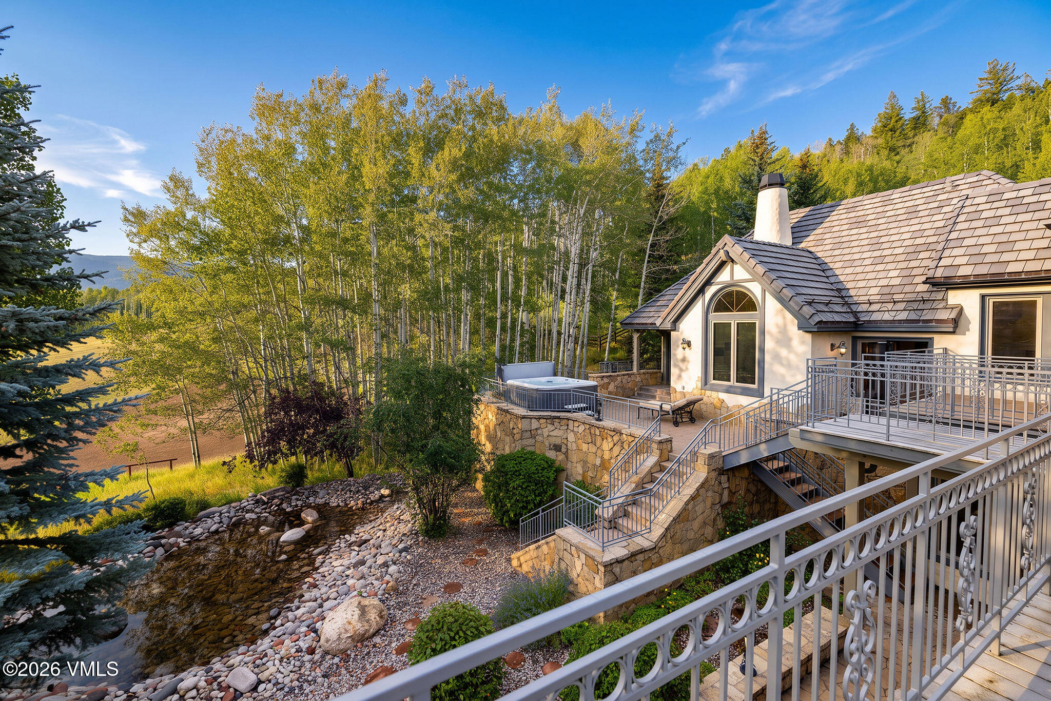 576 Pilgrim Drive