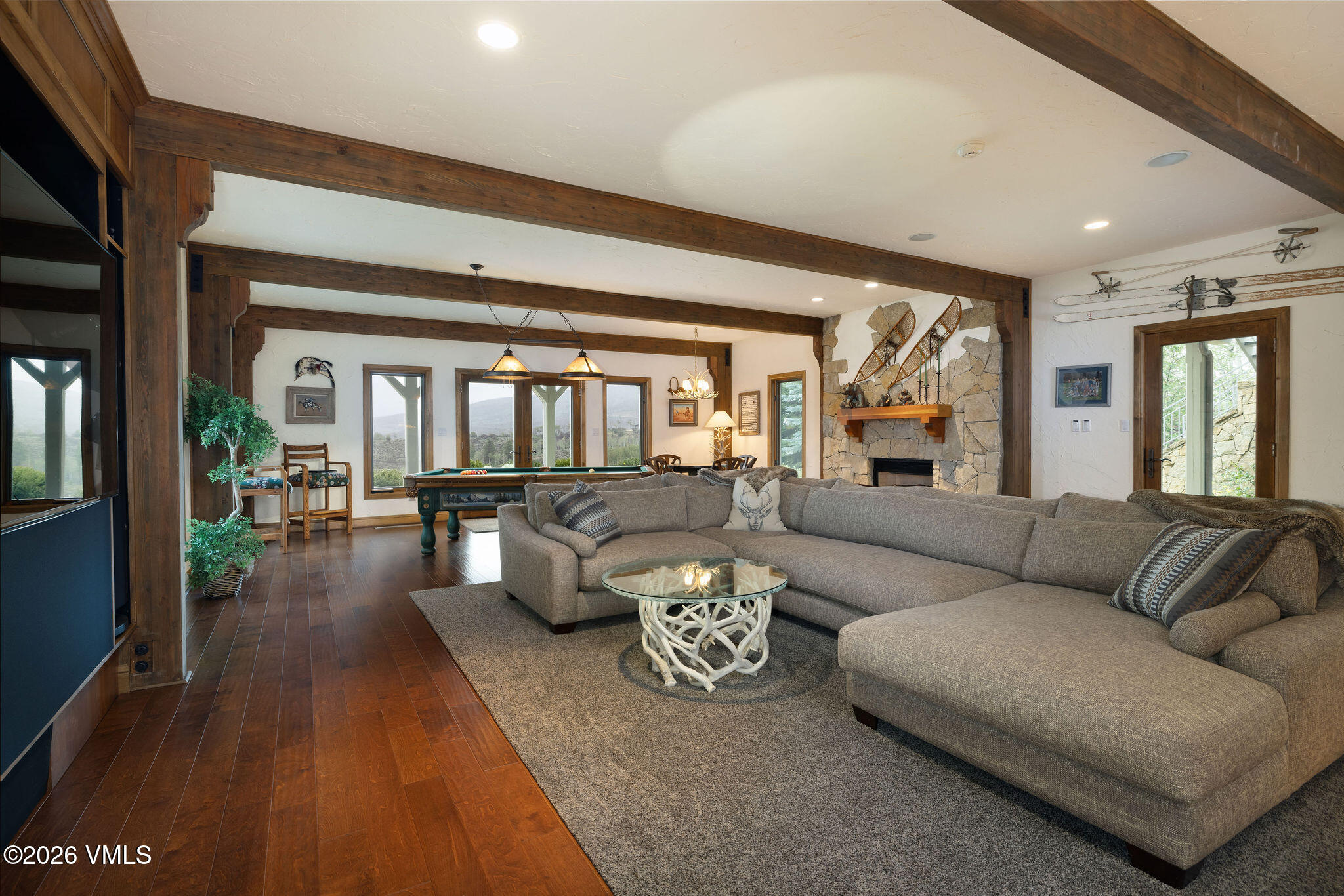 576 Pilgrim Drive