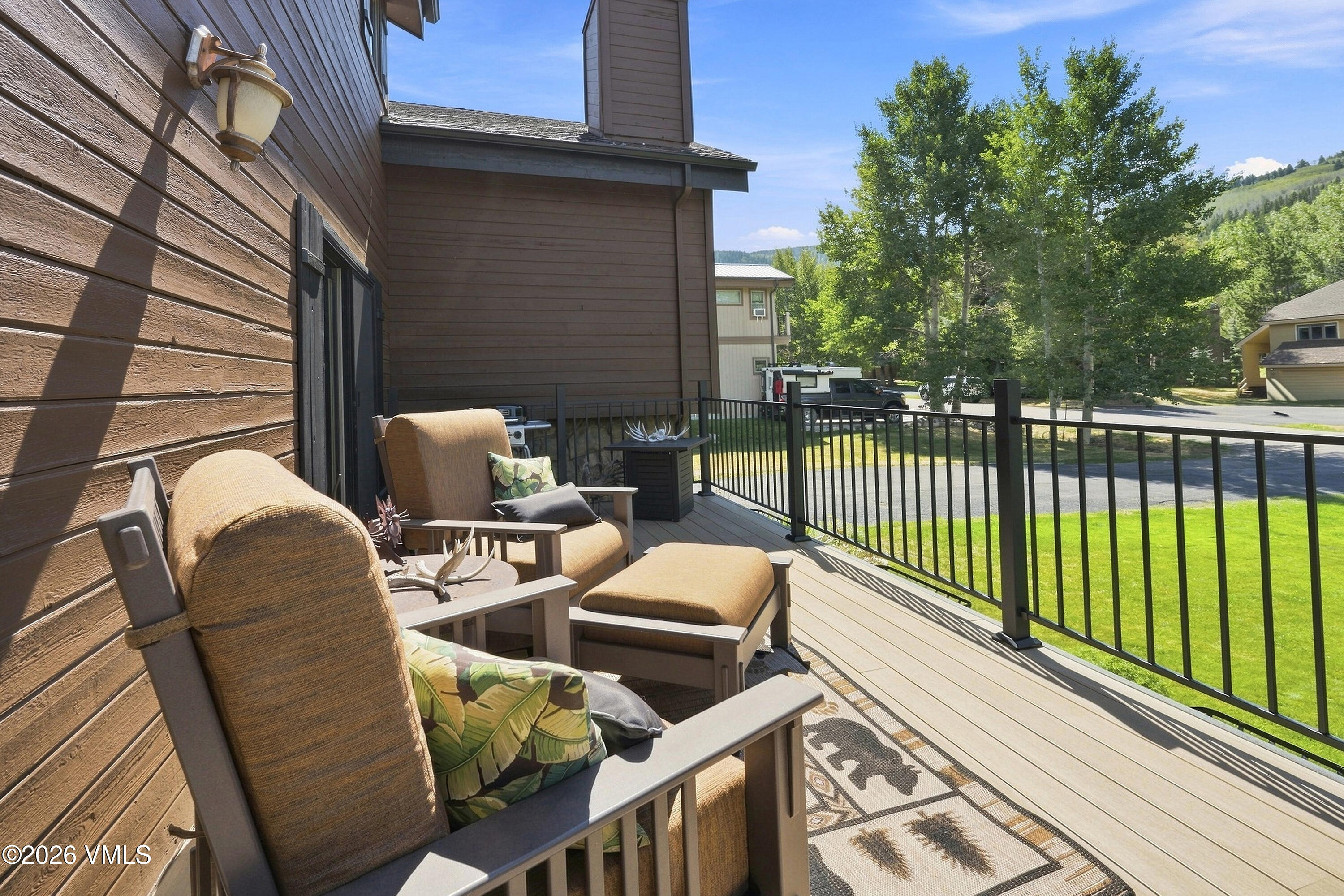 331 Larkspur Lane # B