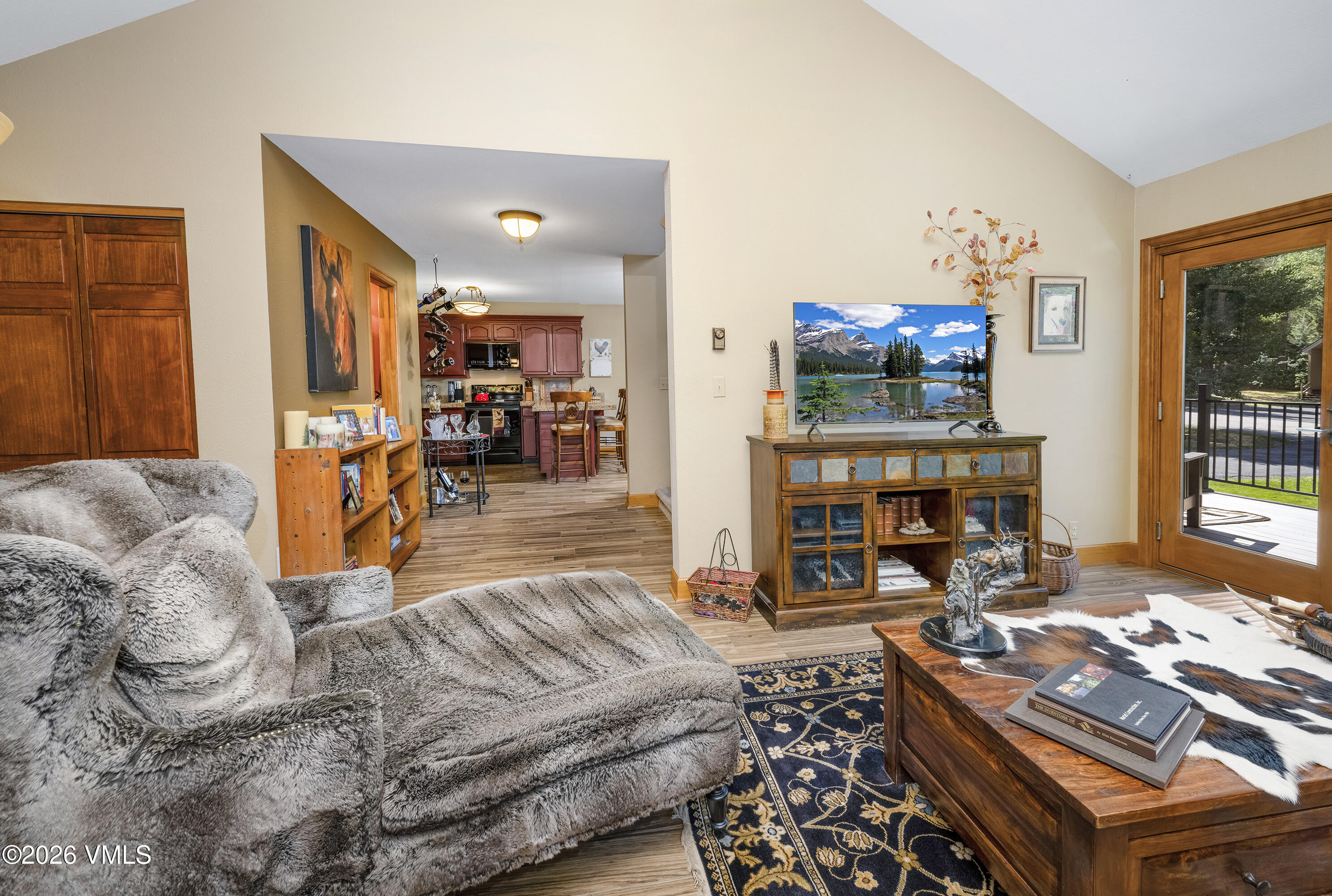 331 Larkspur Lane # B