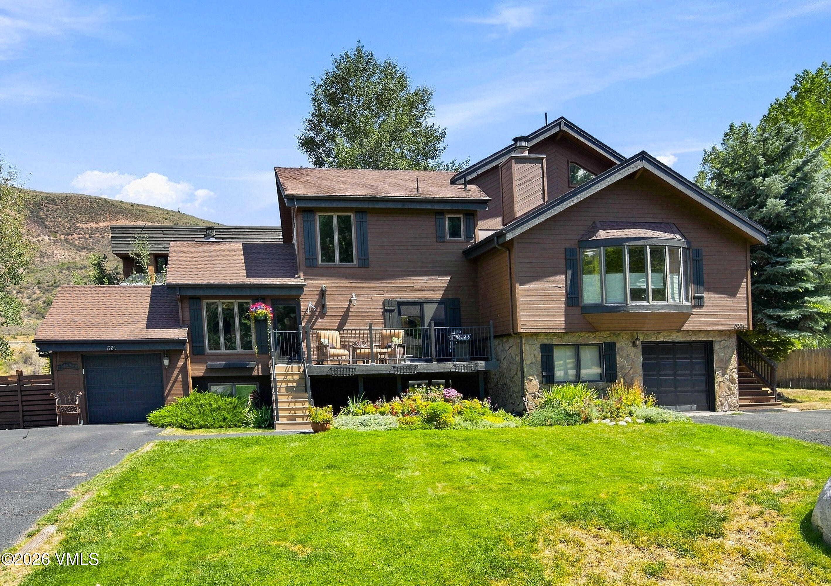 331 Larkspur Lane # B