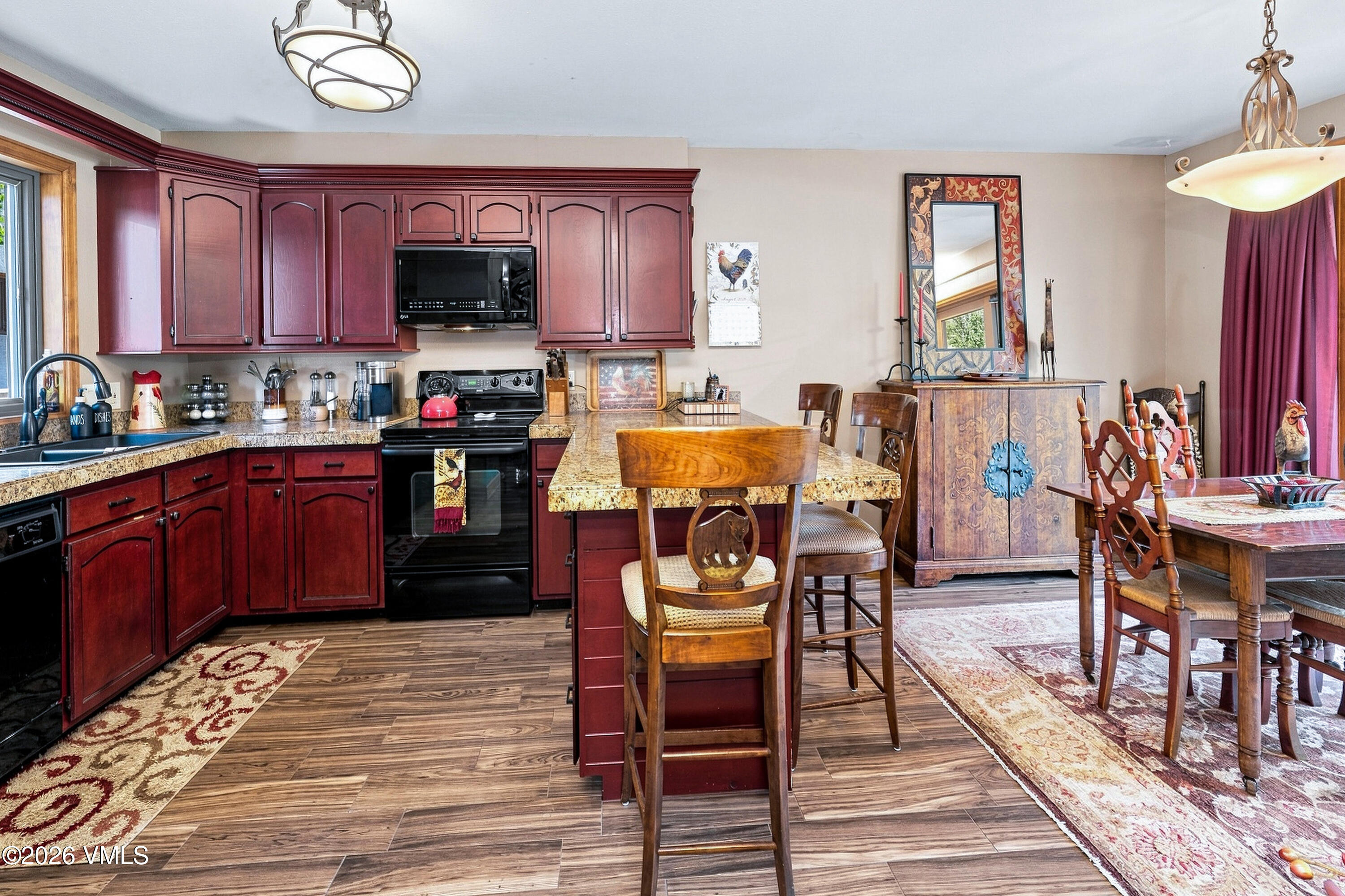 331 Larkspur Lane # B