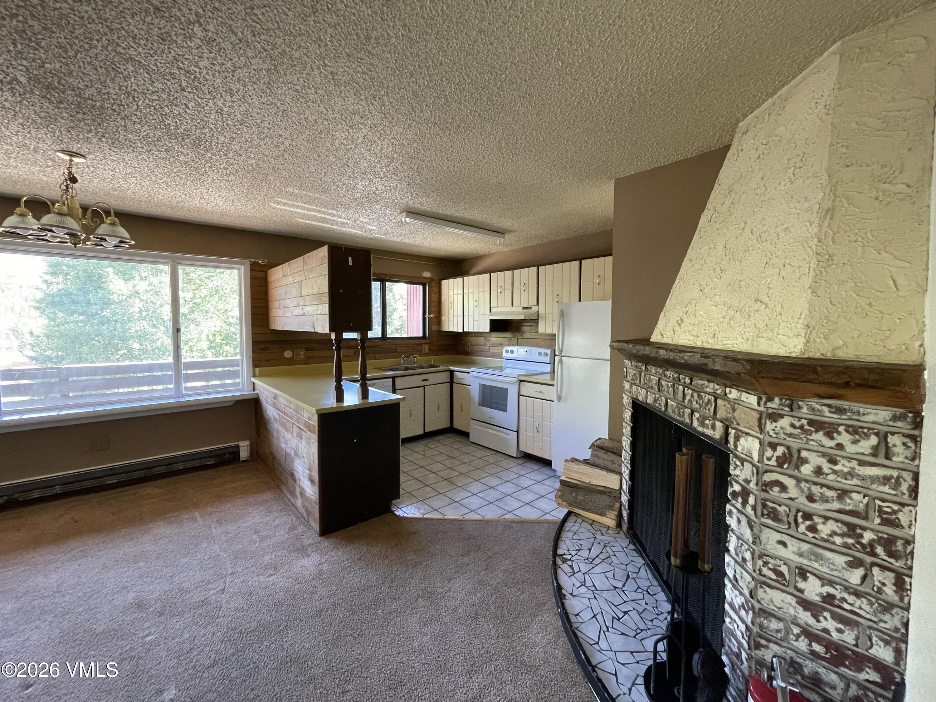 2269 Chamonix Lane APT 2