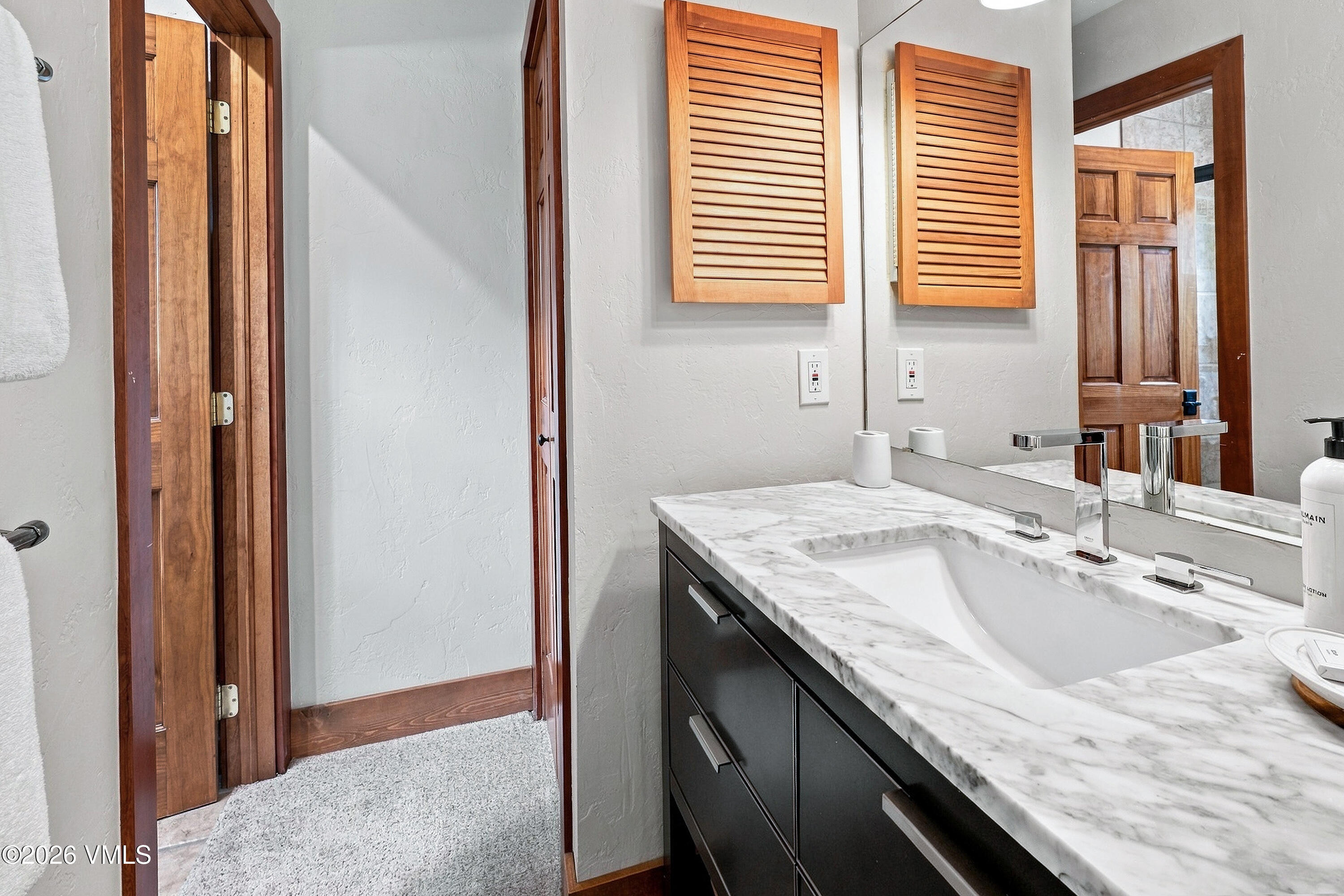1476 Westhaven Drive APT 10