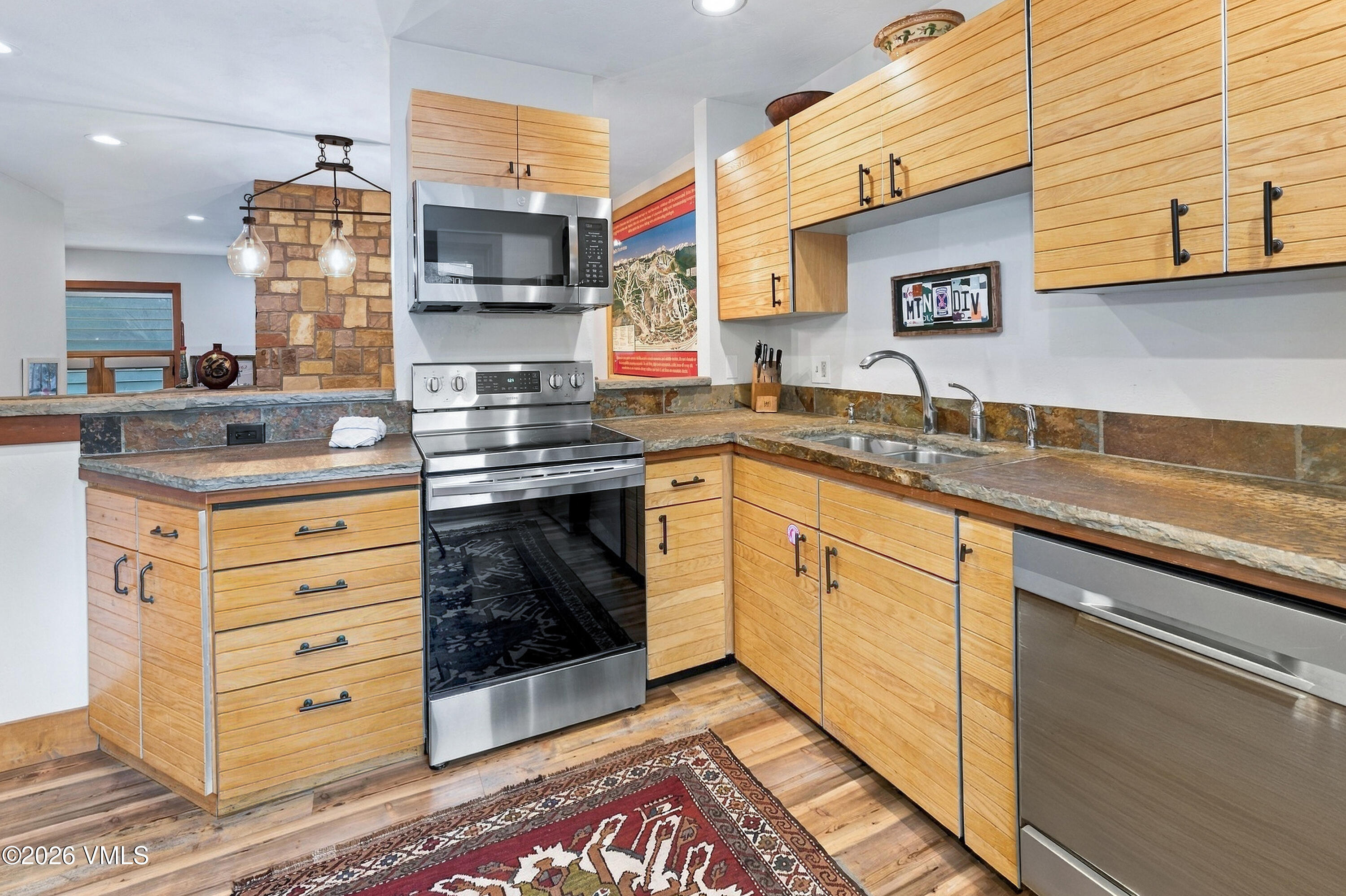 1476 Westhaven Drive APT 10