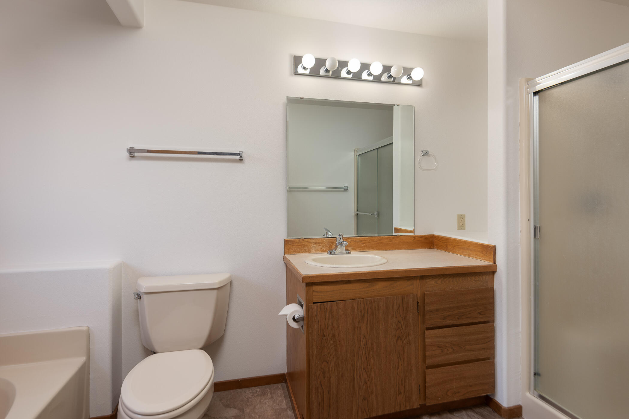 1050 NE Butler Market #56 Road