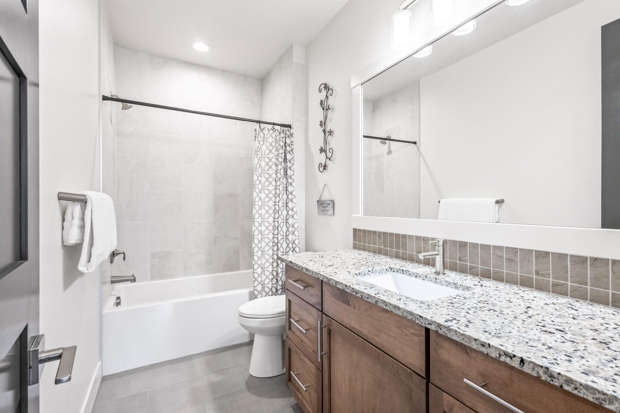17138 Downey Road