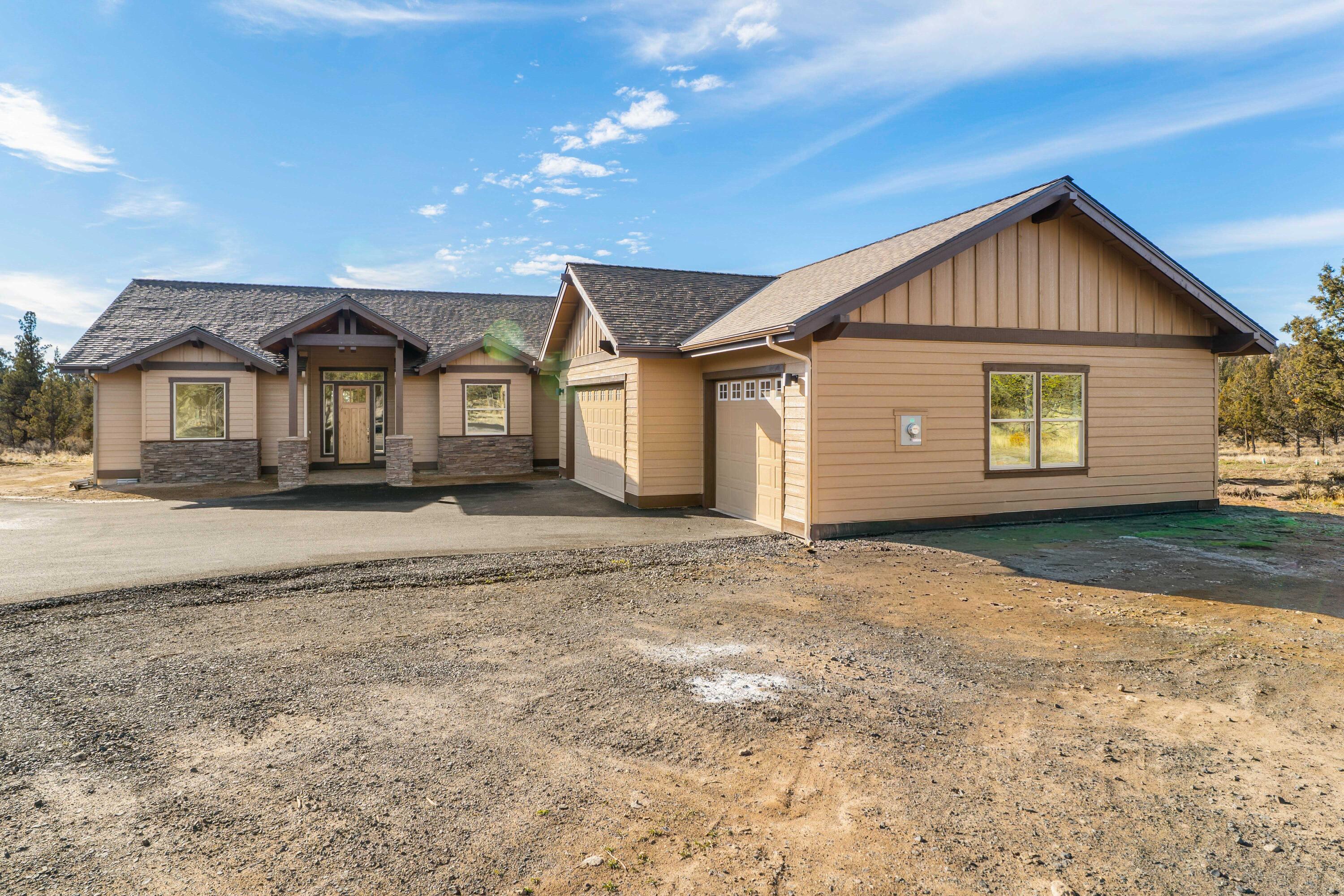 1784 SE Texas Circle, 37