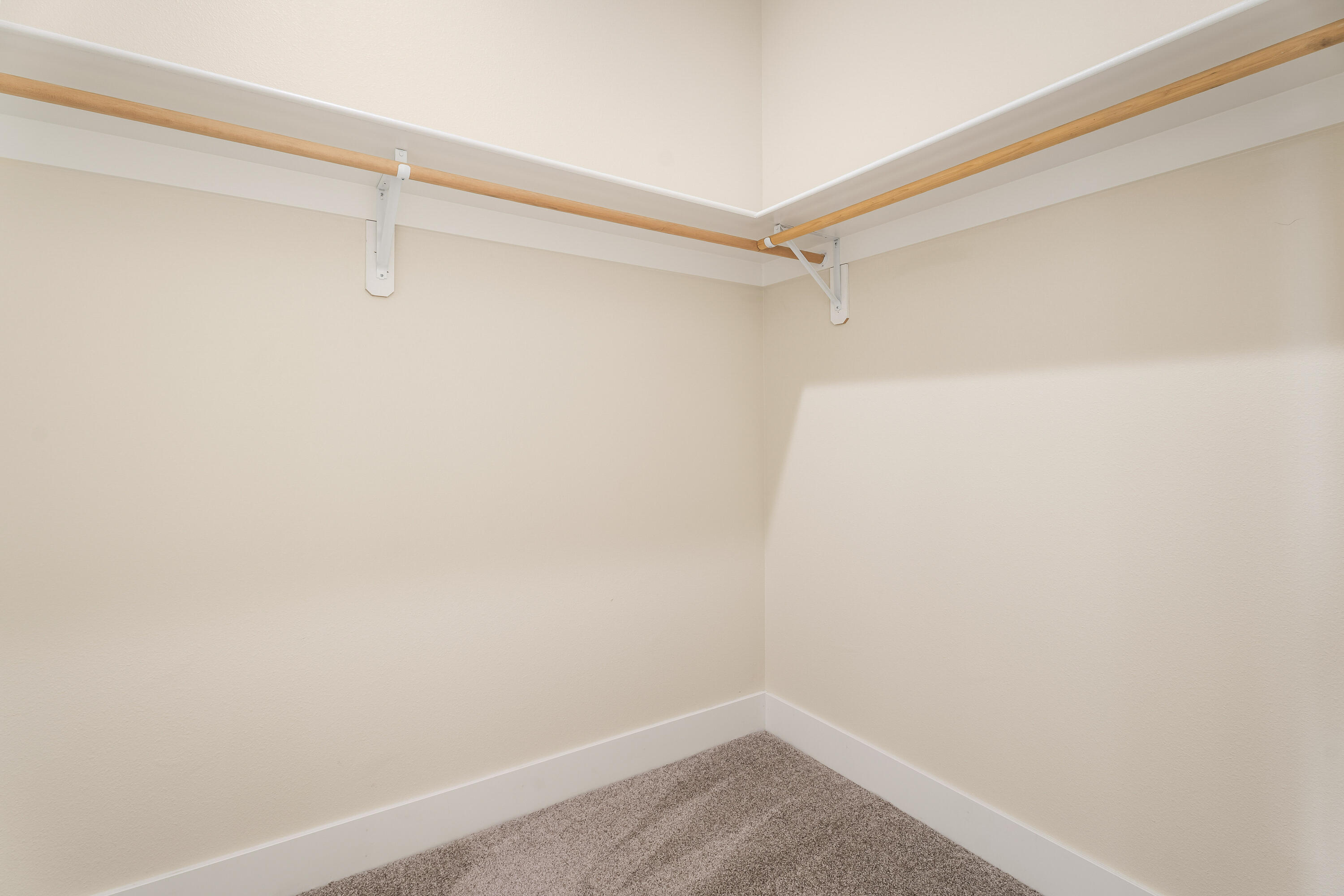 1784 SE Texas Circle, 37