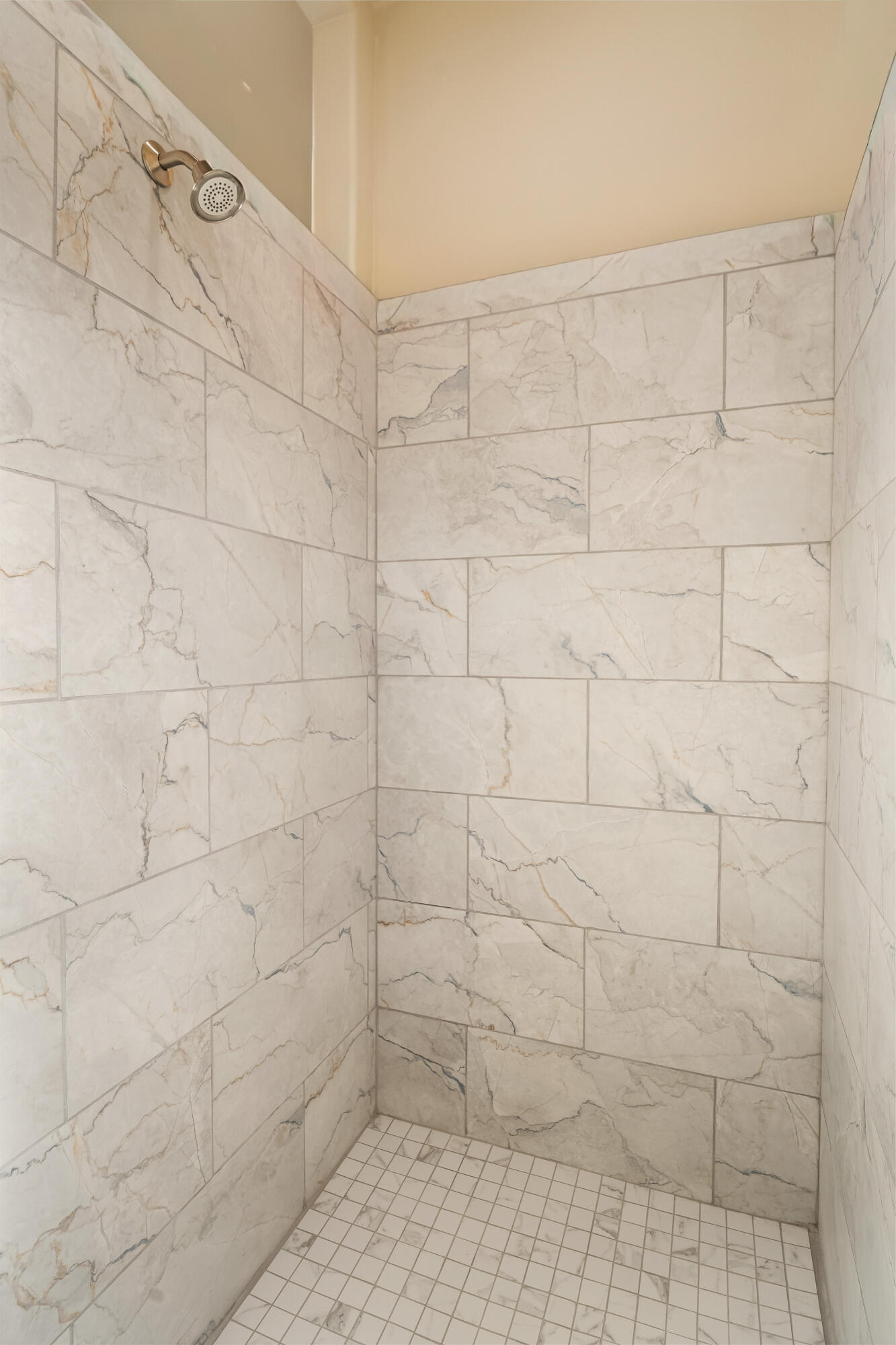 1784 SE Texas Circle, 37