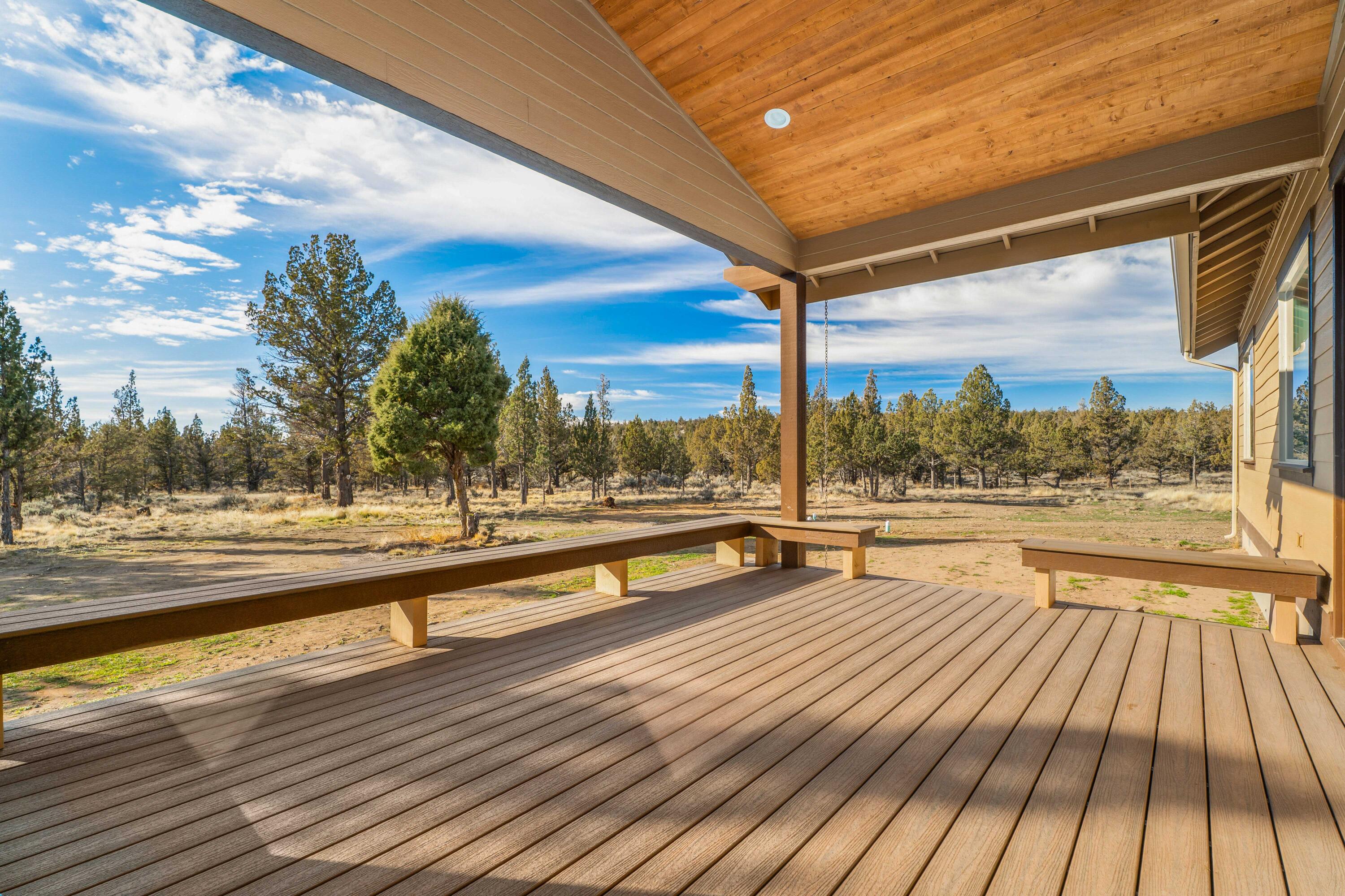 1784 SE Texas Circle, 37