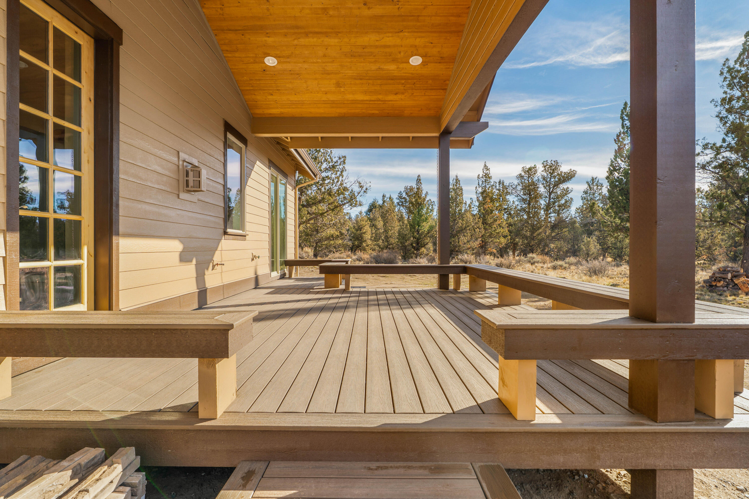 1784 SE Texas Circle, 37