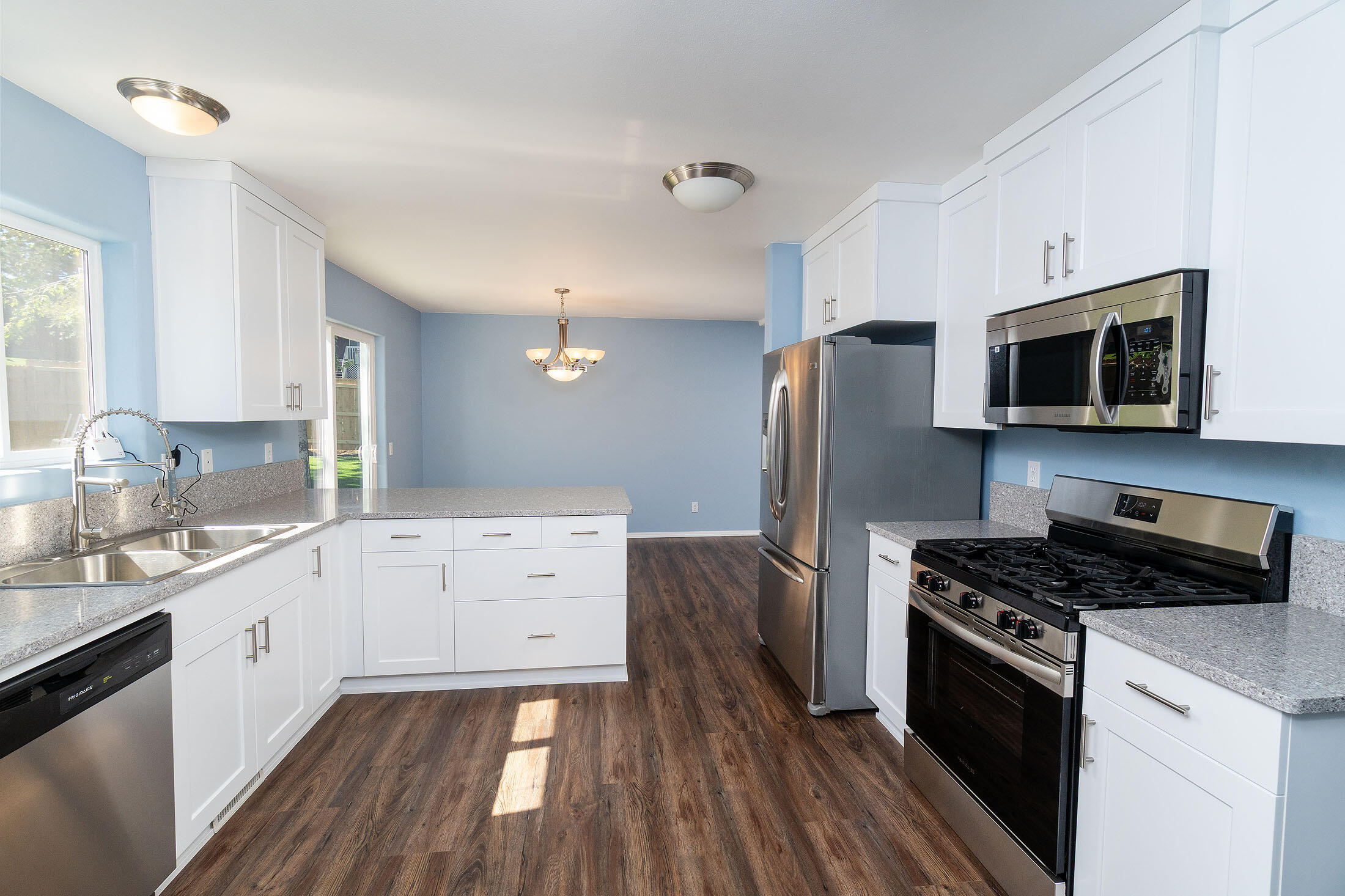 1407 NE Talon Court