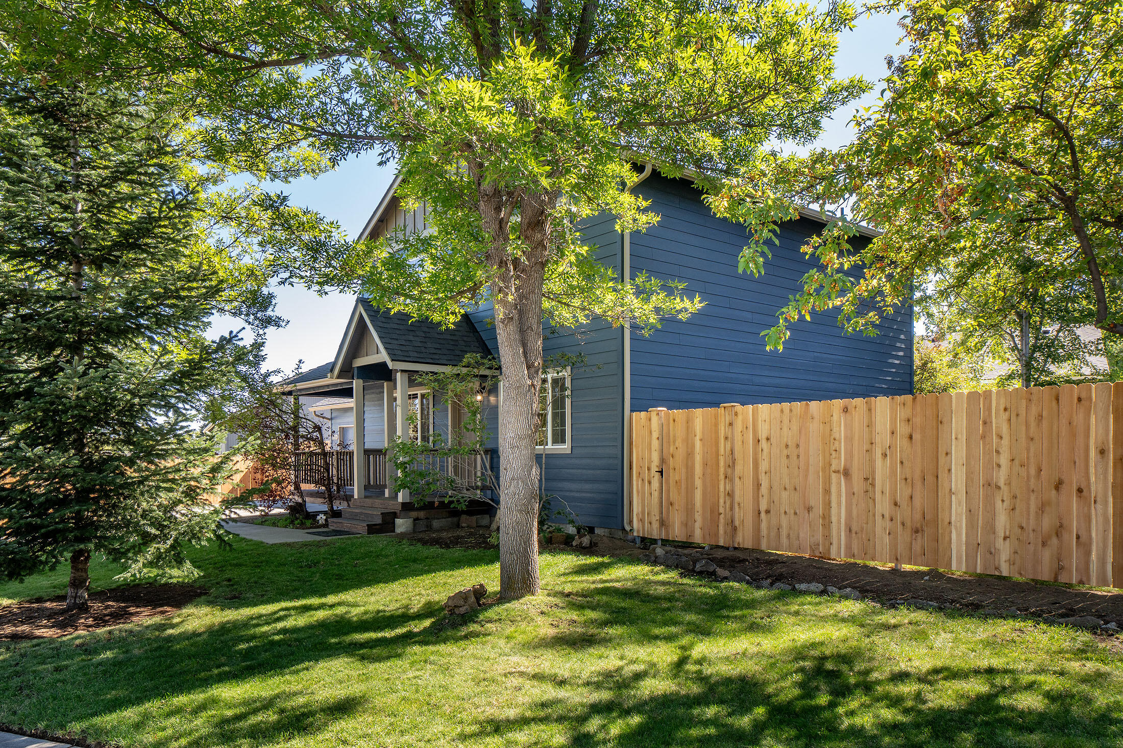 1407 NE Talon Court