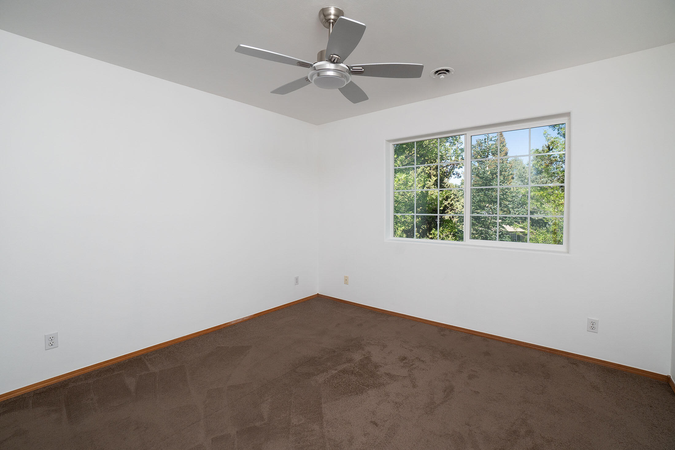 1407 NE Talon Court